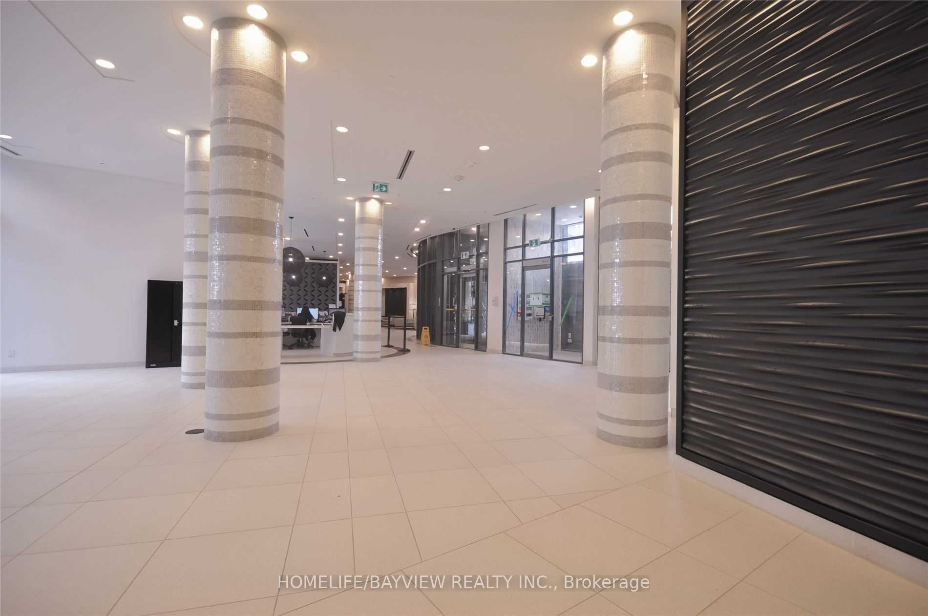 49 East Liberty Street 2409, Toronto, ON M6K 0B2 photo 2