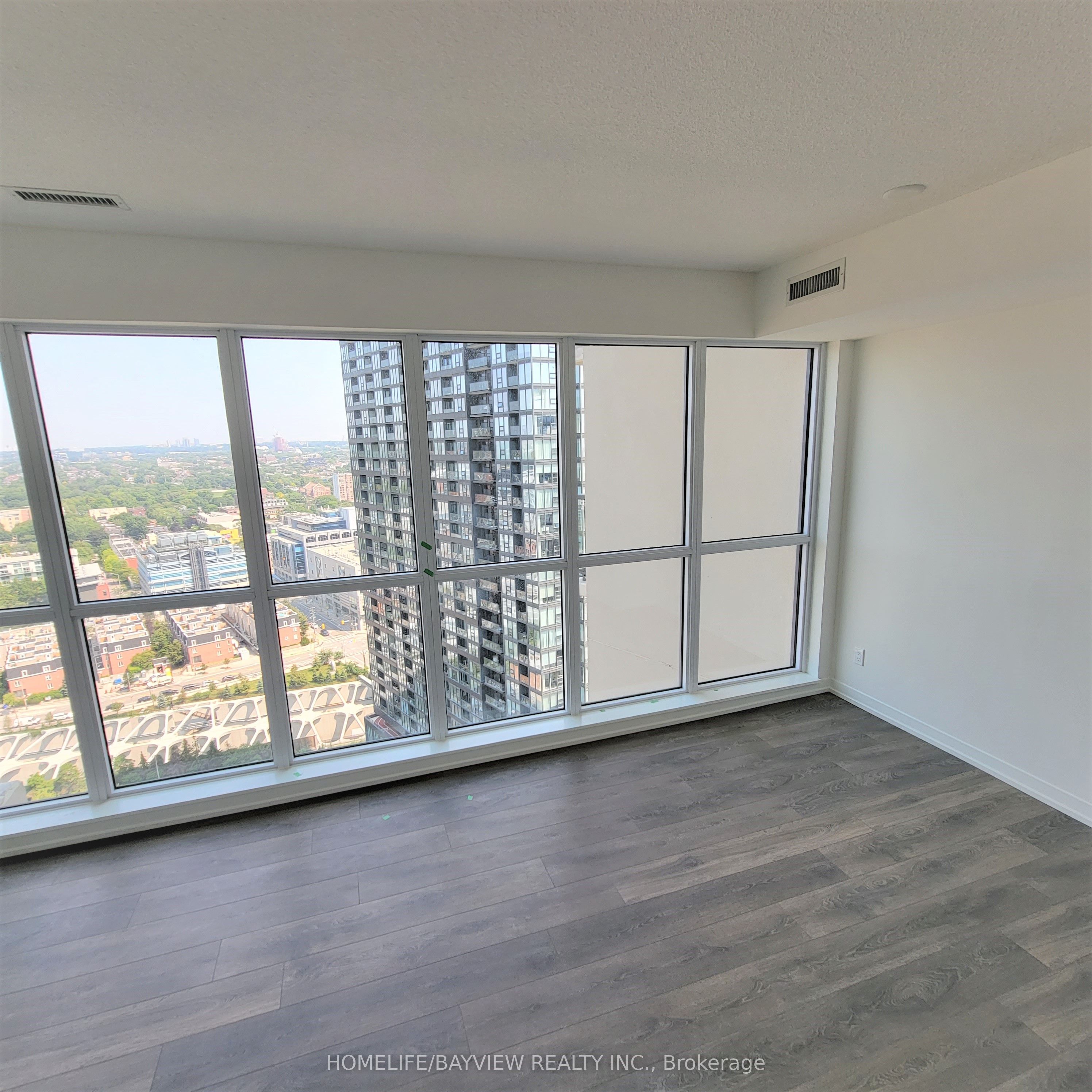 49 East Liberty Street 2409, Toronto, ON M6K 0B2 photo 4