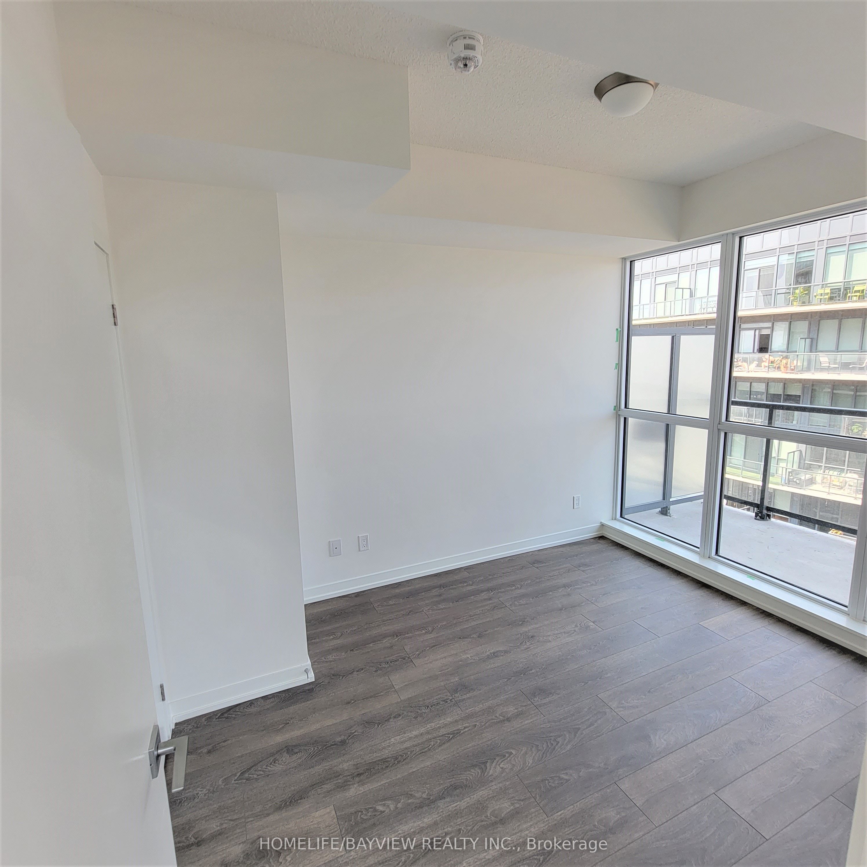 49 East Liberty Street 2409, Toronto, ON M6K 0B2 photo 5