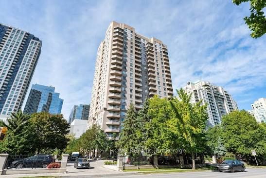 35 Empress Avenue 2002, Toronto, ON M2N 6T3