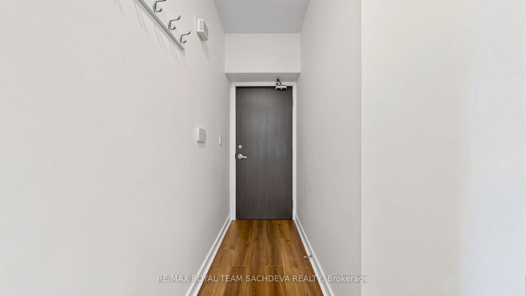 25 Capreol Court 3003, Toronto, ON M5V 3Z7 photo 5
