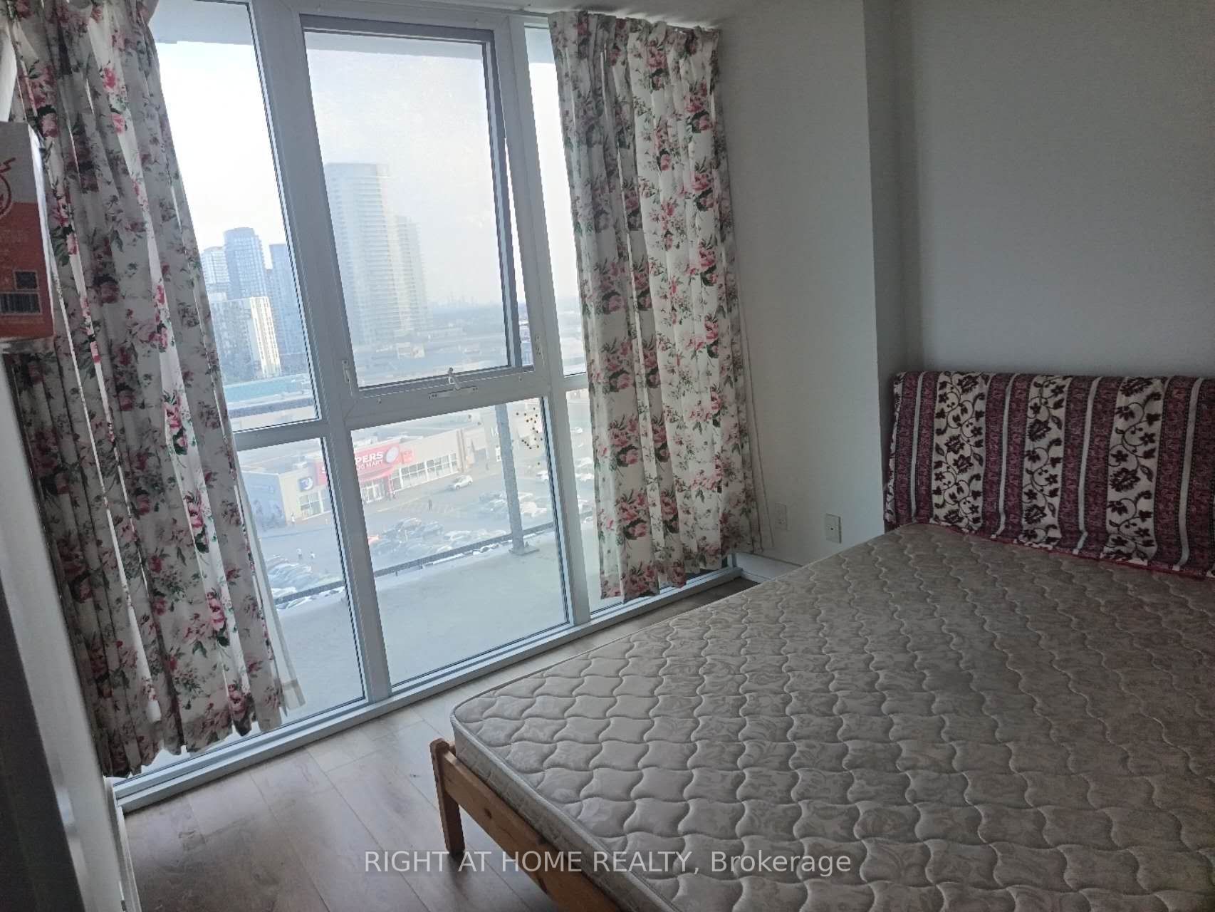 150 Fairview Mall Drive, Toronto, ON M2J 0E7 photo 5
