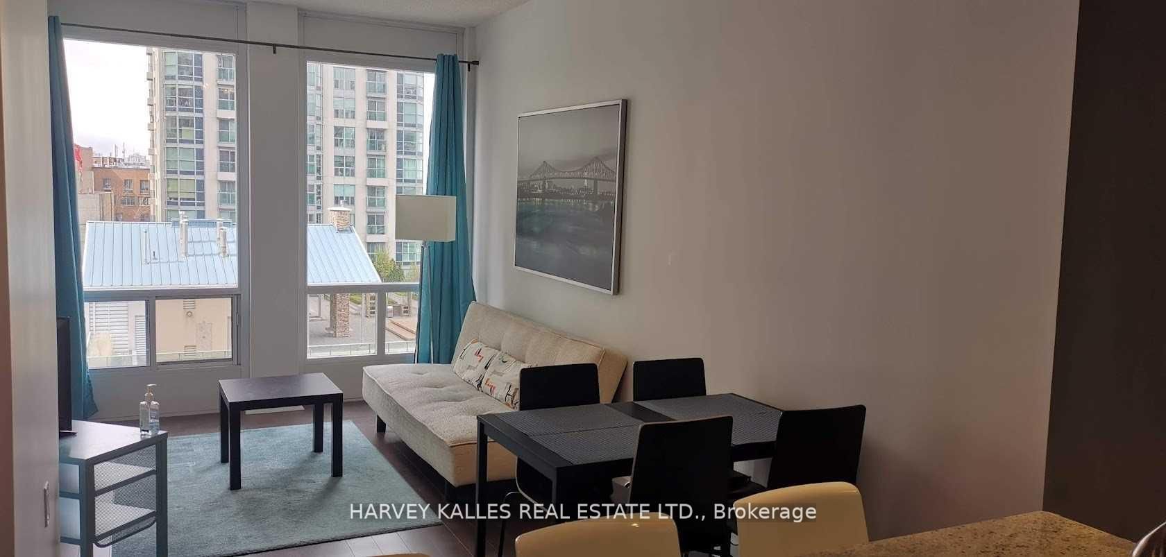 85 Bloor Street E 1603, Toronto, ON M4W 3Y1 photo 2