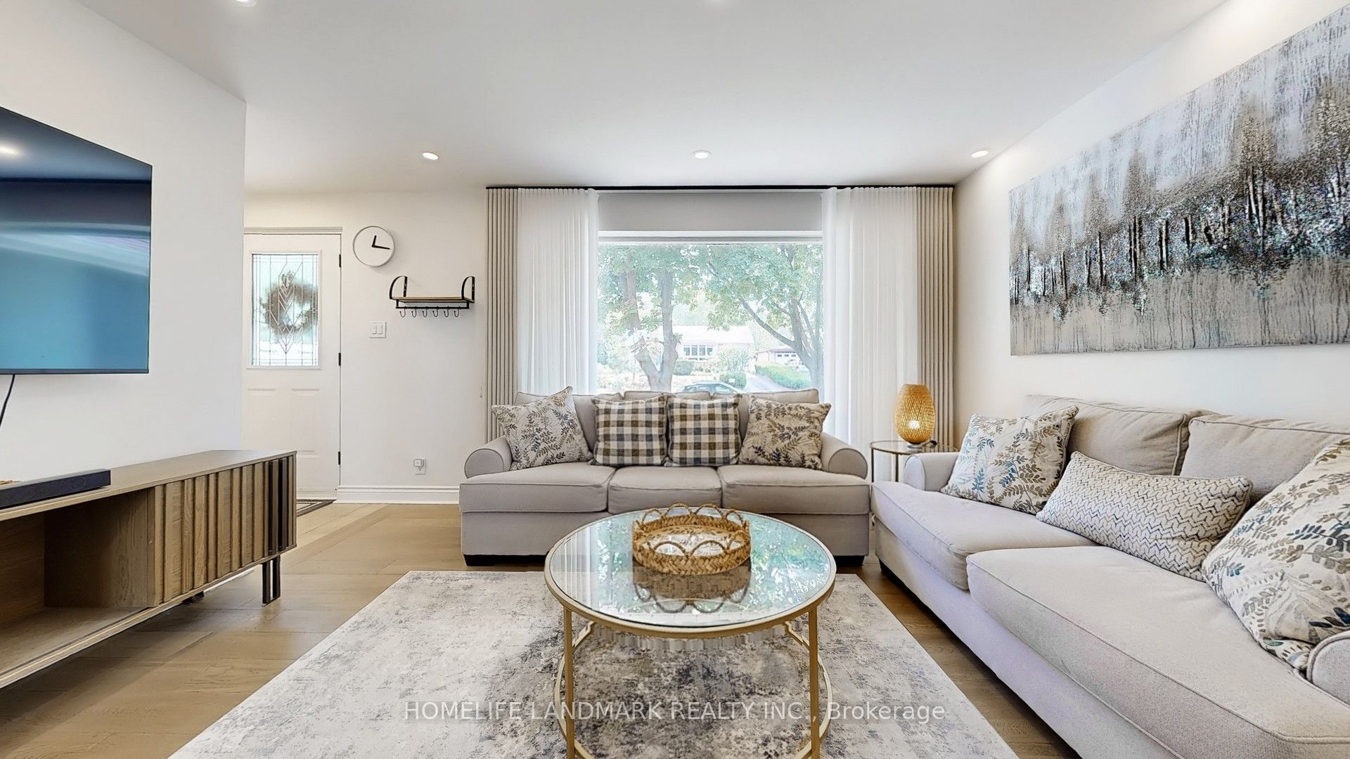 30 Paperbirch Drive, Toronto, ON M3C 2E7 photo 4
