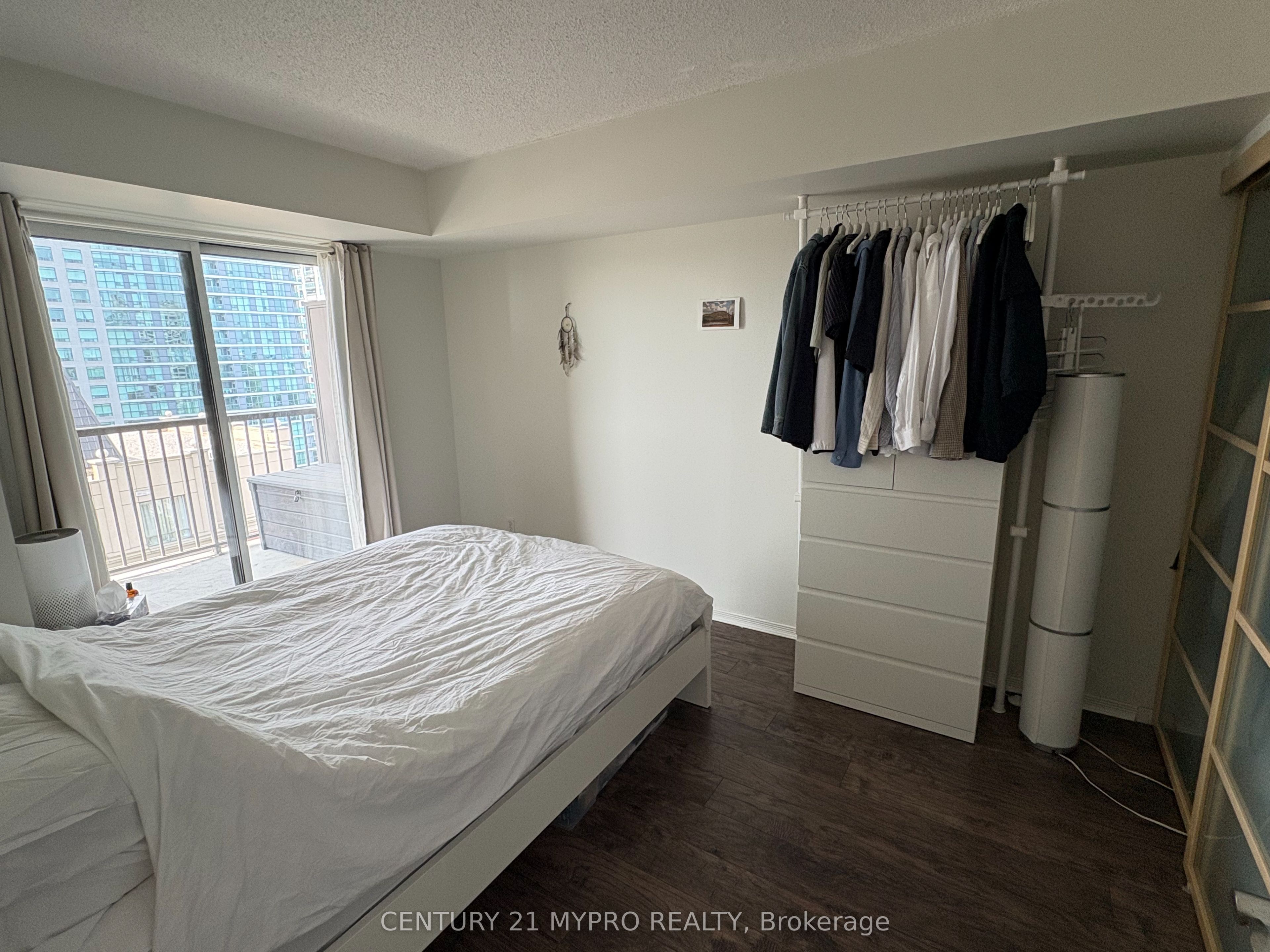 55 Harrison Garden Boulevard LPH6, Toronto, ON M2N 7G3 photo 5