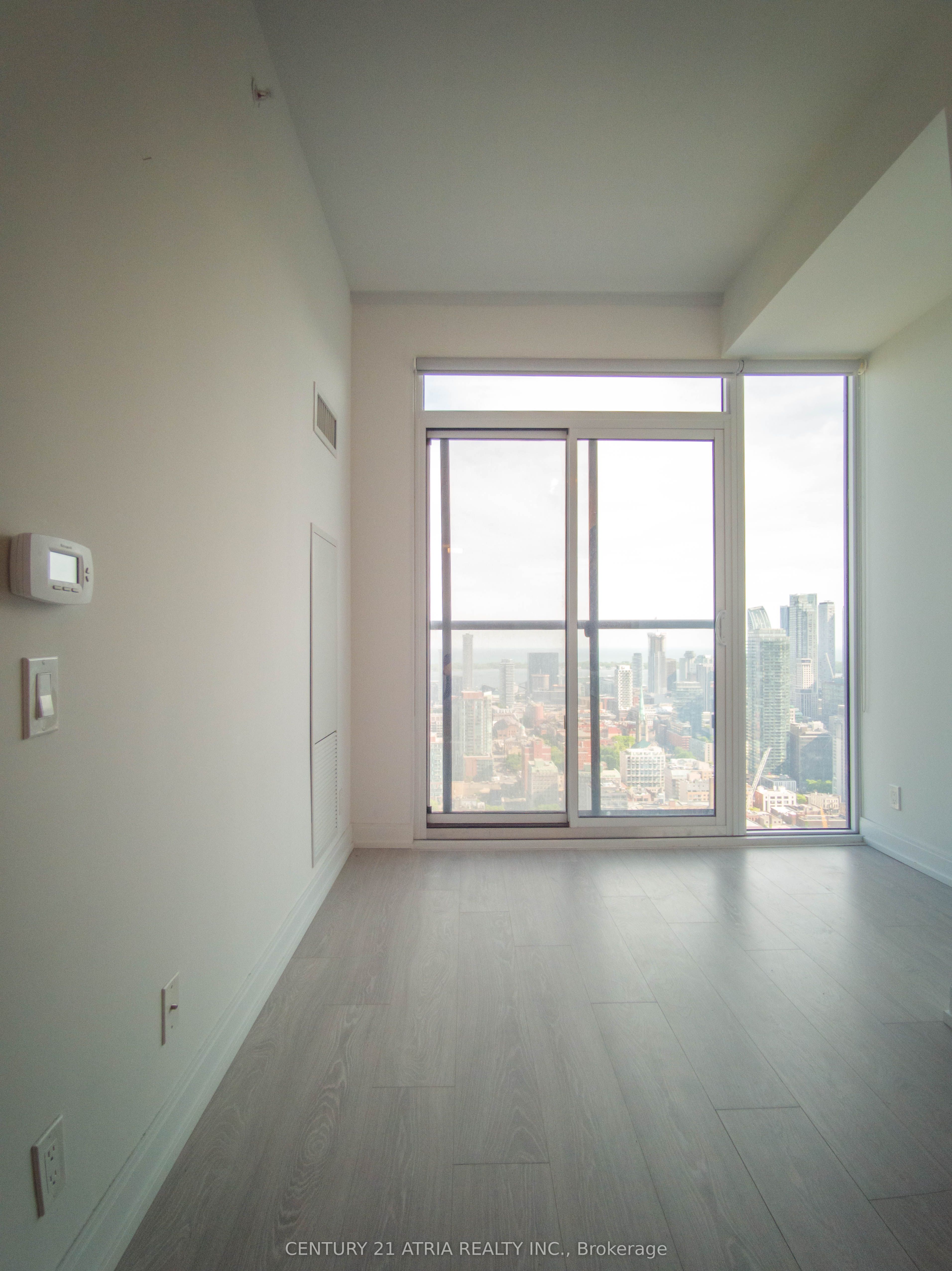181 Dundas Street E 4707, Toronto, ON M5A 0N5 photo 5
