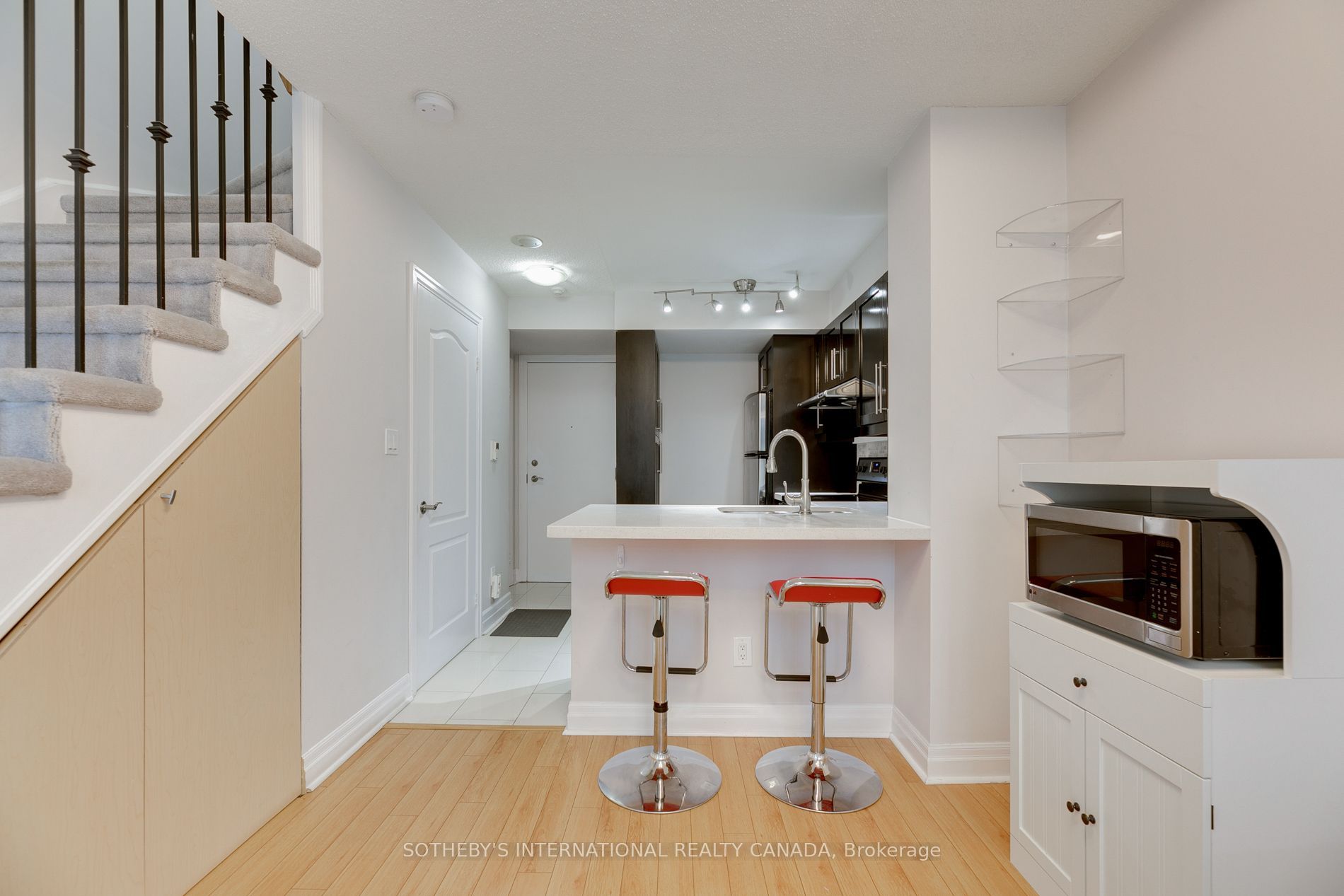 188 Doris Avenue 214, Toronto, ON M2N 6Z5 photo 5