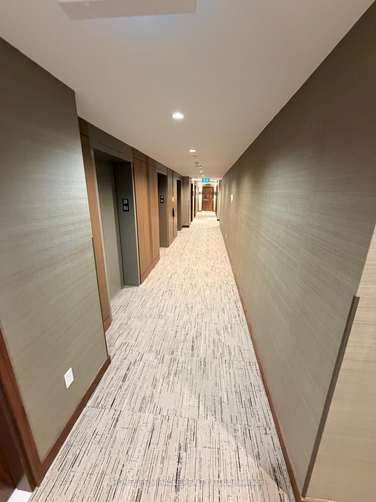 18 Esther Shiner Boulevard, Toronto, ON M2K 0J7 photo 5