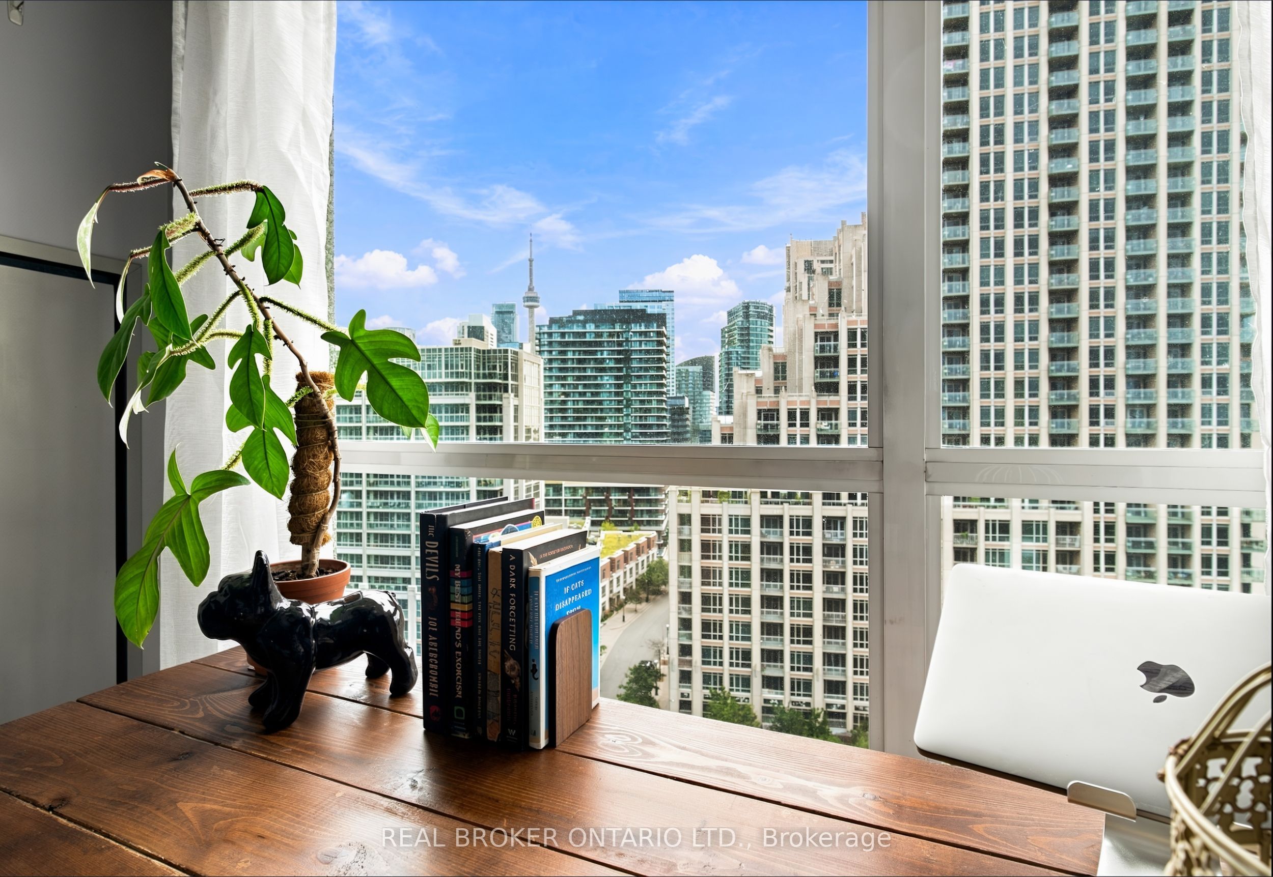 215 Fort York Boulevard 1312, Toronto, ON M5V 4A2