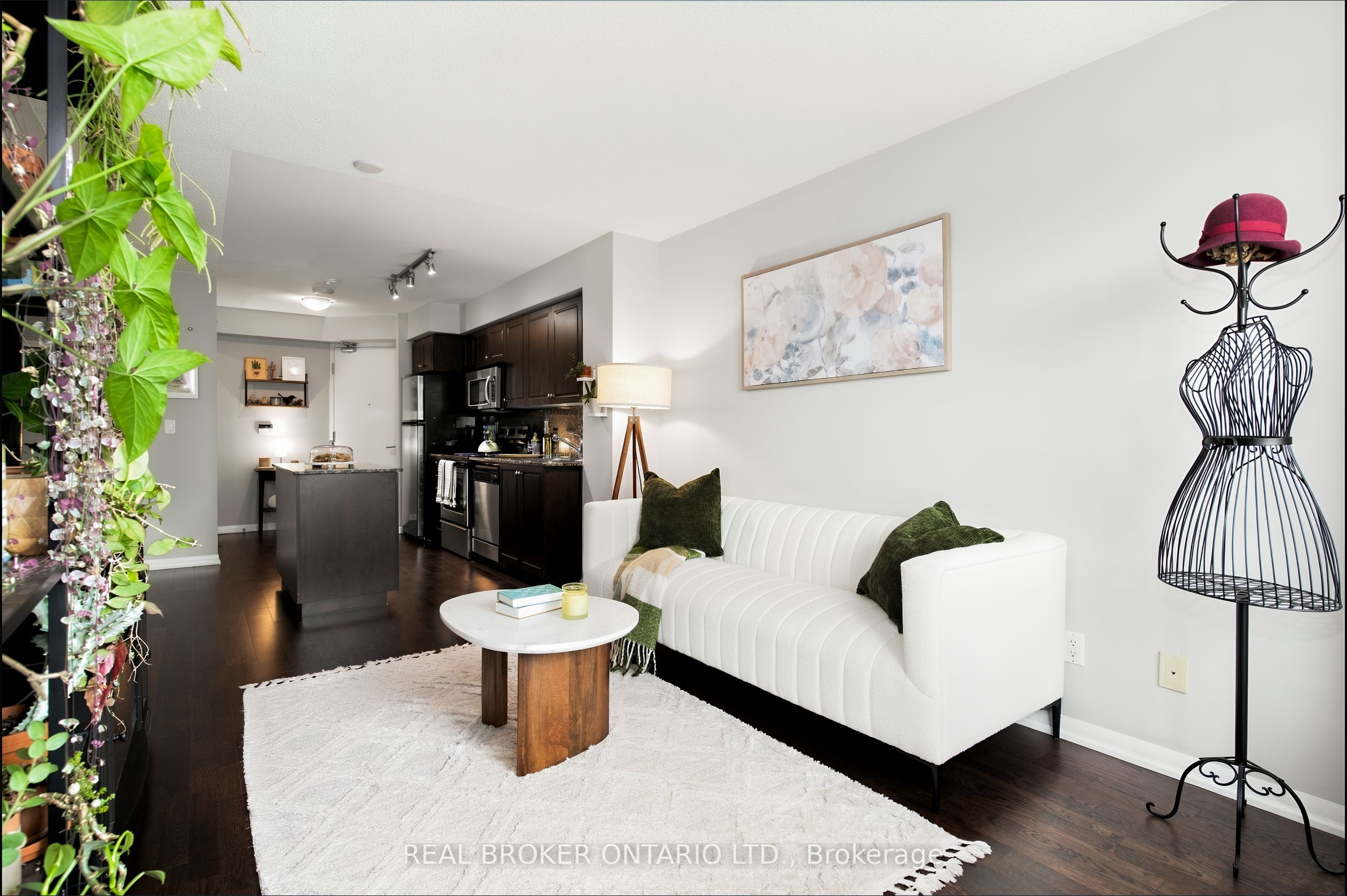 215 Fort York Boulevard 1312, Toronto, ON M5V 4A2 photo 5