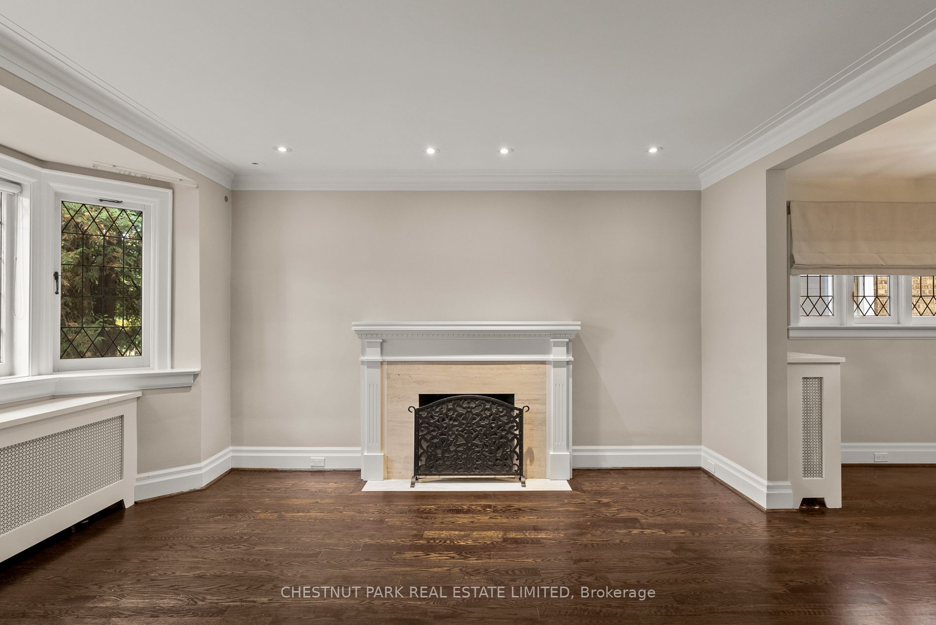 160 Cortleigh Boulevard, Toronto, ON M5N 1P5 photo 3