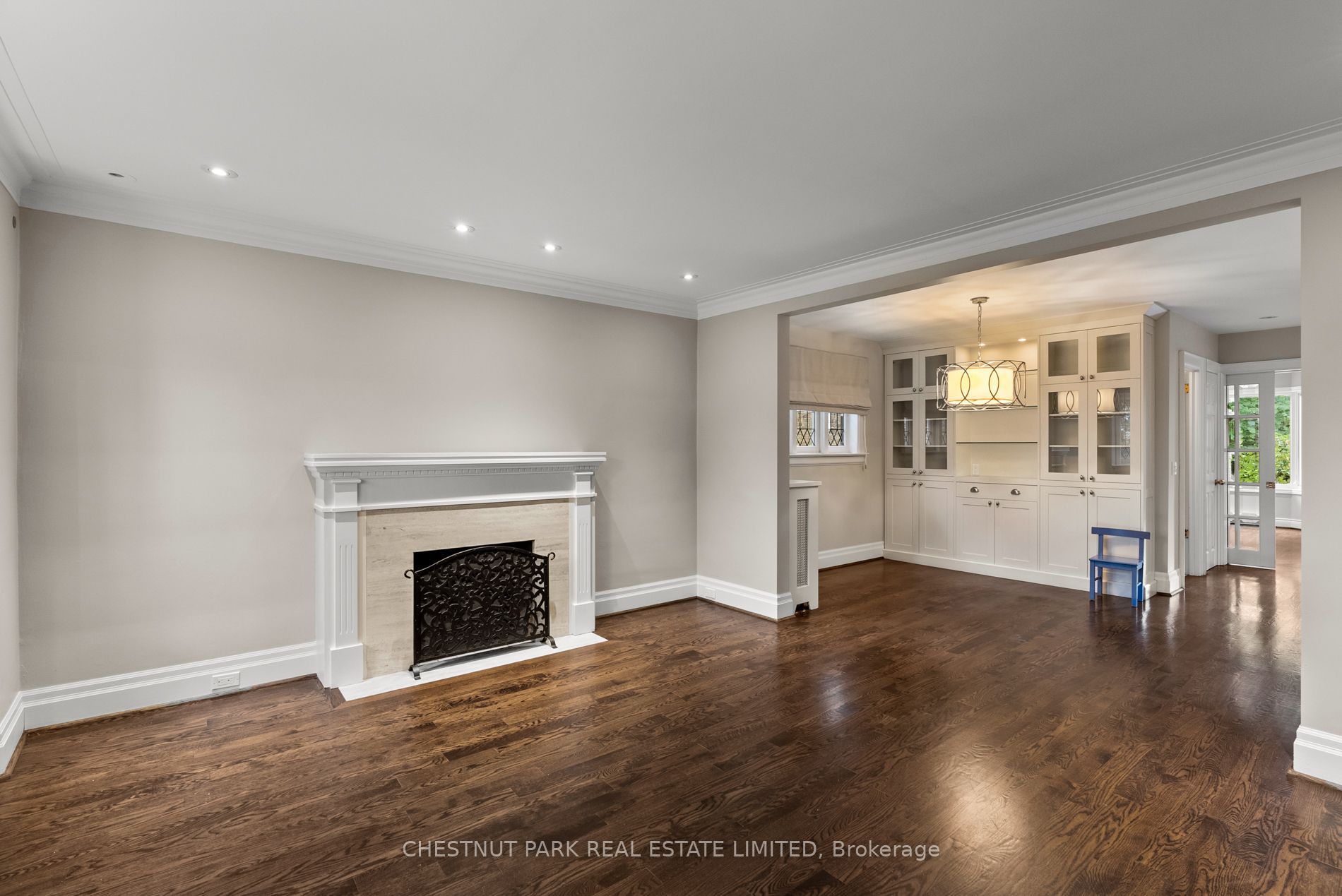 160 Cortleigh Boulevard, Toronto, ON M5N 1P5 photo 4