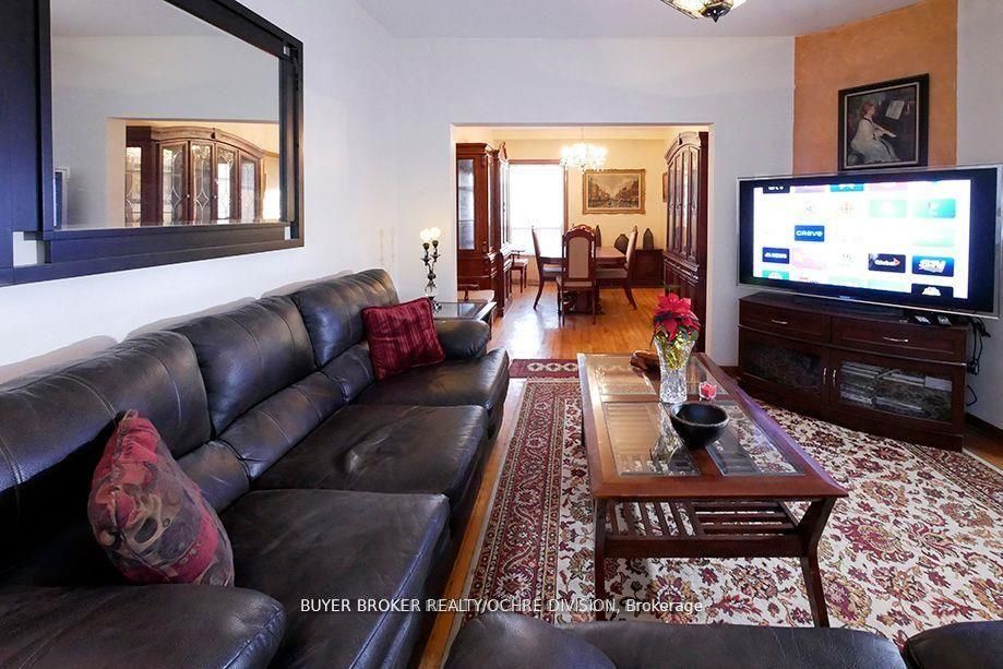 244 Rushton Road, Toronto, ON M6G 3J5 photo 4