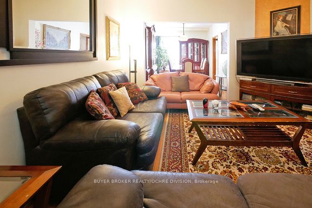244 Rushton Road, Toronto, ON M6G 3J5 photo 5