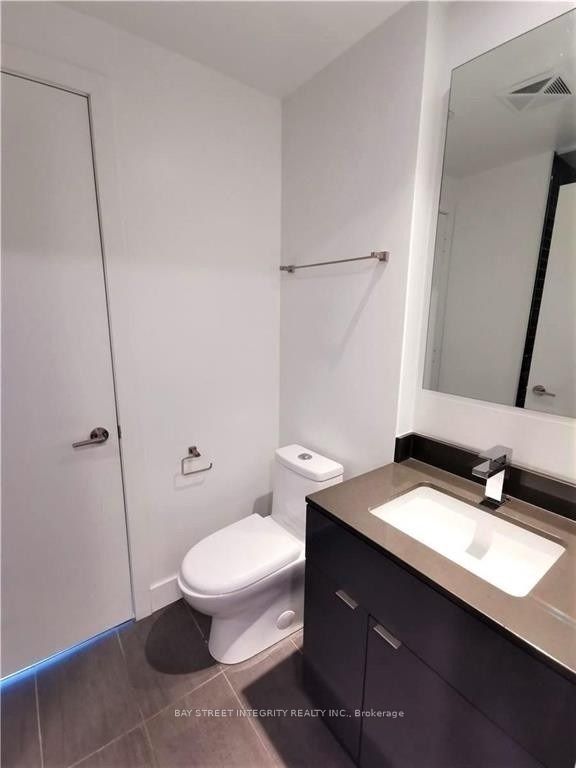 7 Grenville Street 4303, Toronto, ON M4Y 0E9 photo 3