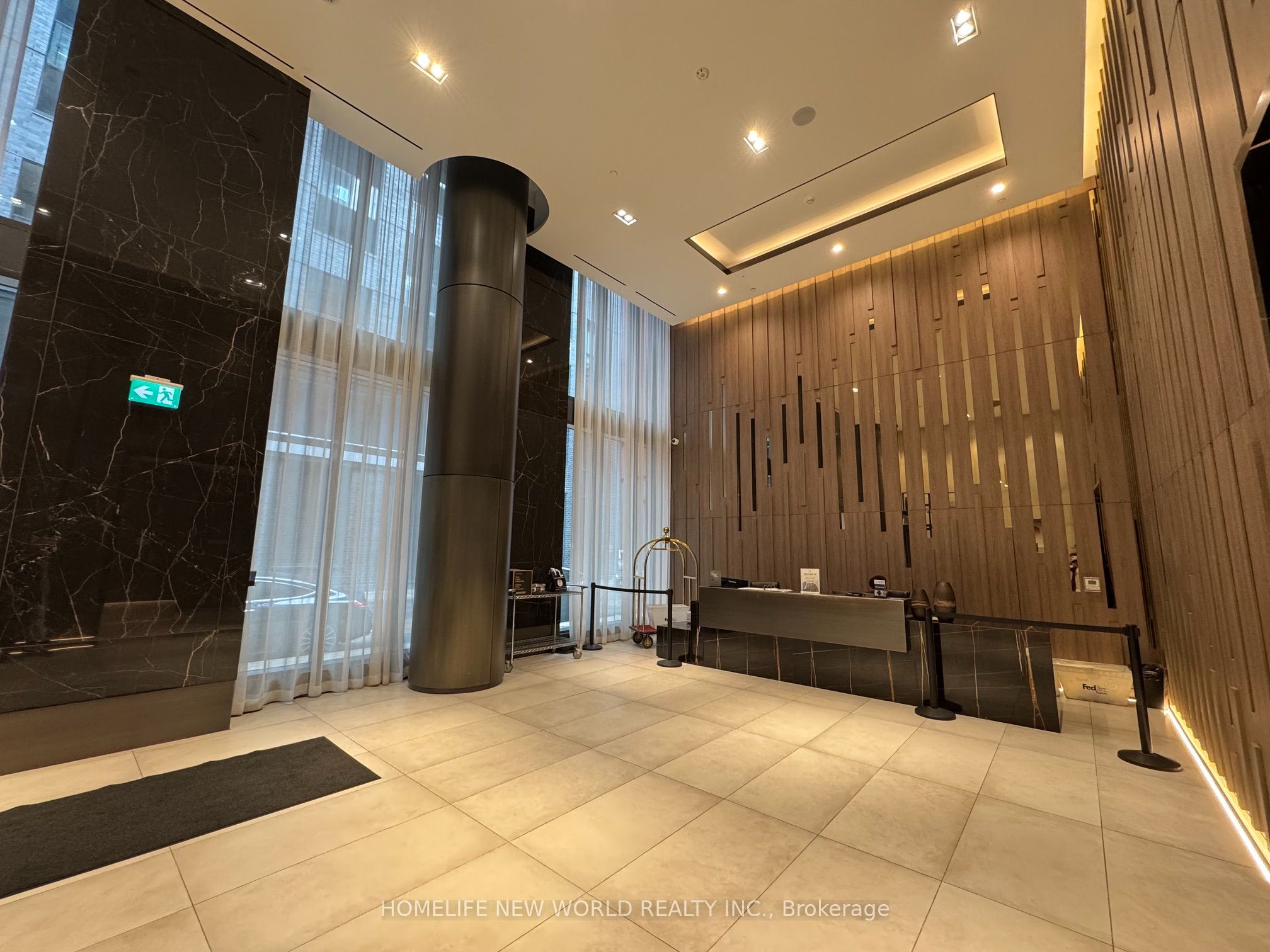 55 Mercer Street 602, Toronto, ON M5V 0W4 photo 3