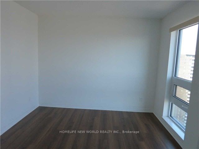 2015 Sheppard Avenue E 1910, Toronto, ON M2J 1W6 photo 3