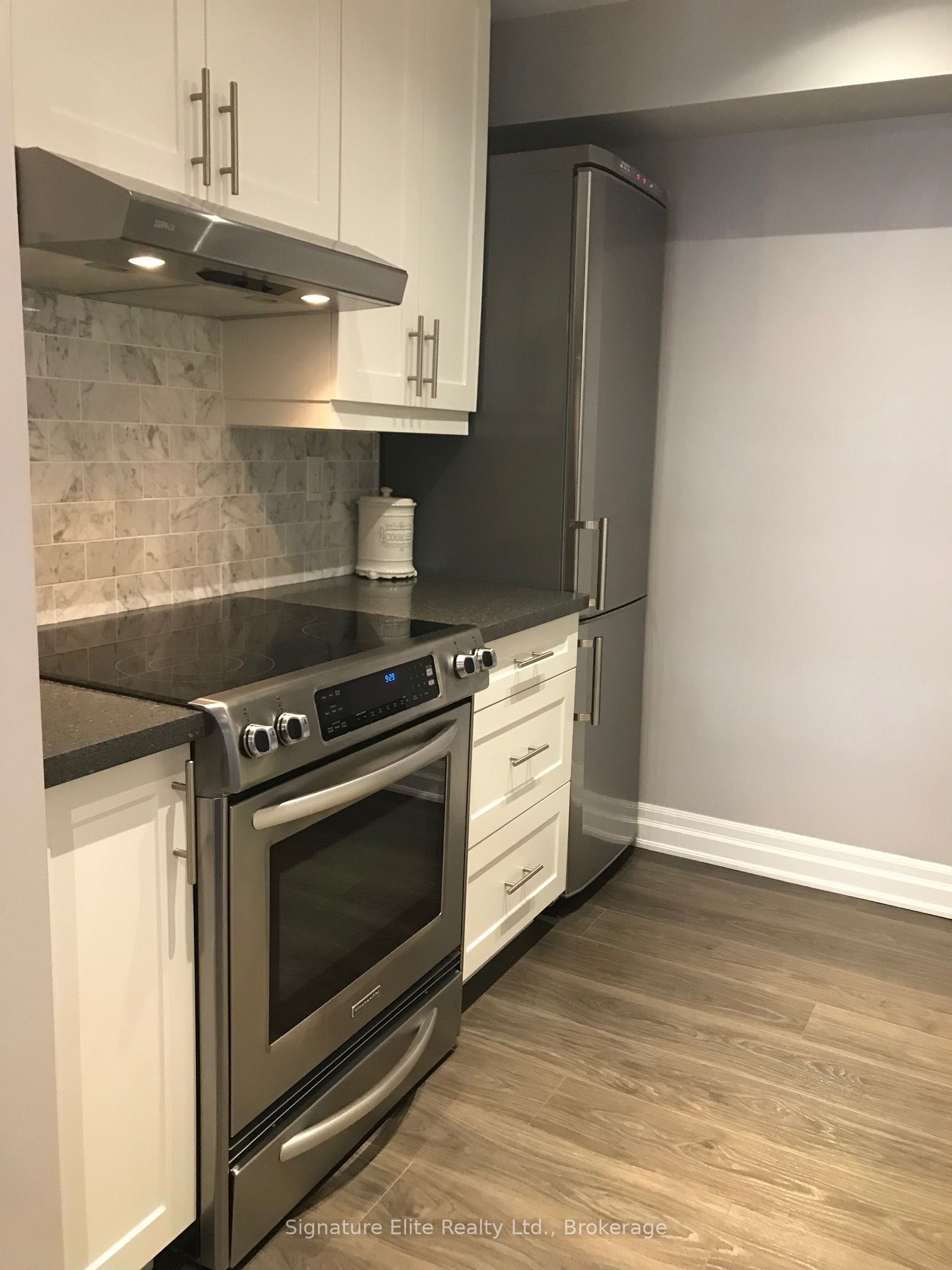 98 Redpath Avenue 11, Toronto, ON M4S 2J7 photo 5