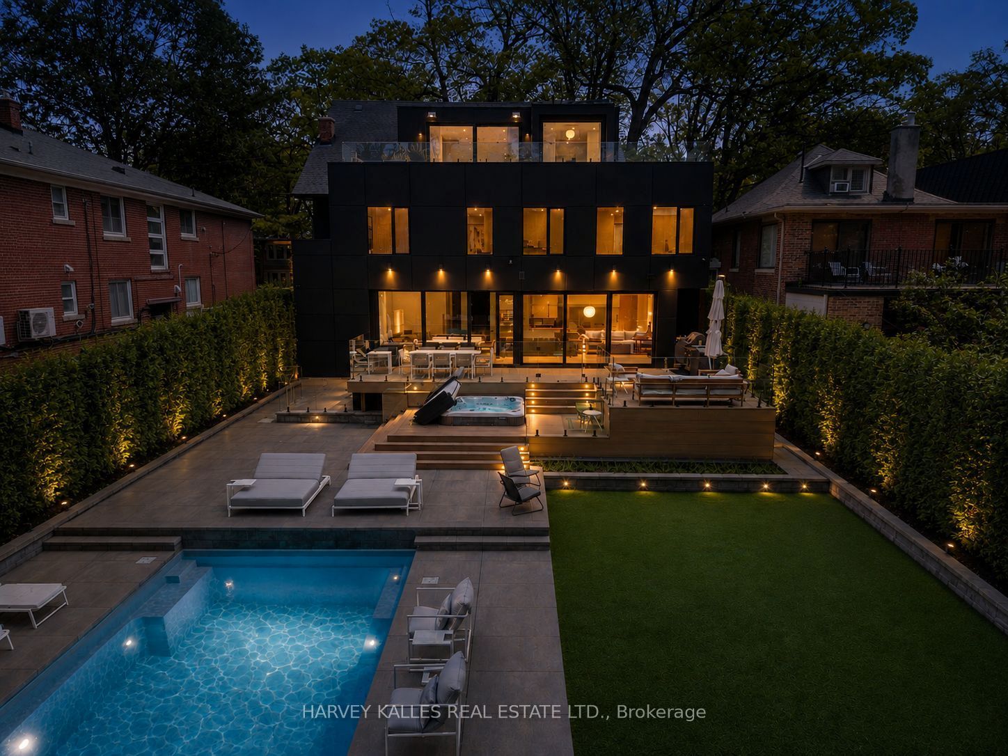 128 Lyndhurst Avenue, Toronto, ON M5R 2Z9 photo 3