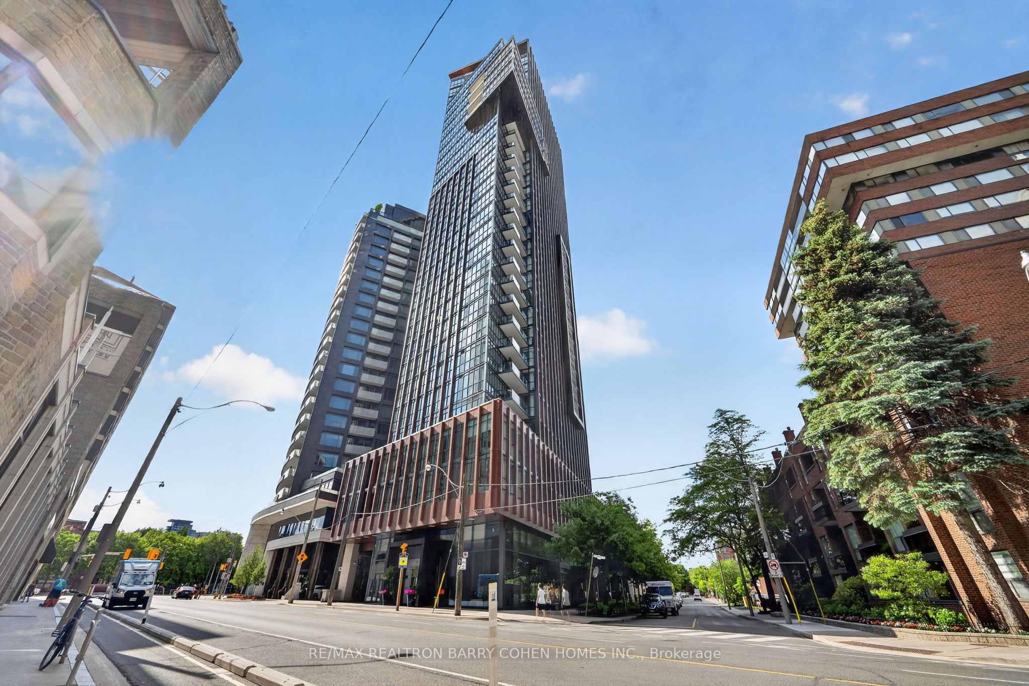 32 Davenport Road 303, Toronto, ON M5R 0B5 photo 2