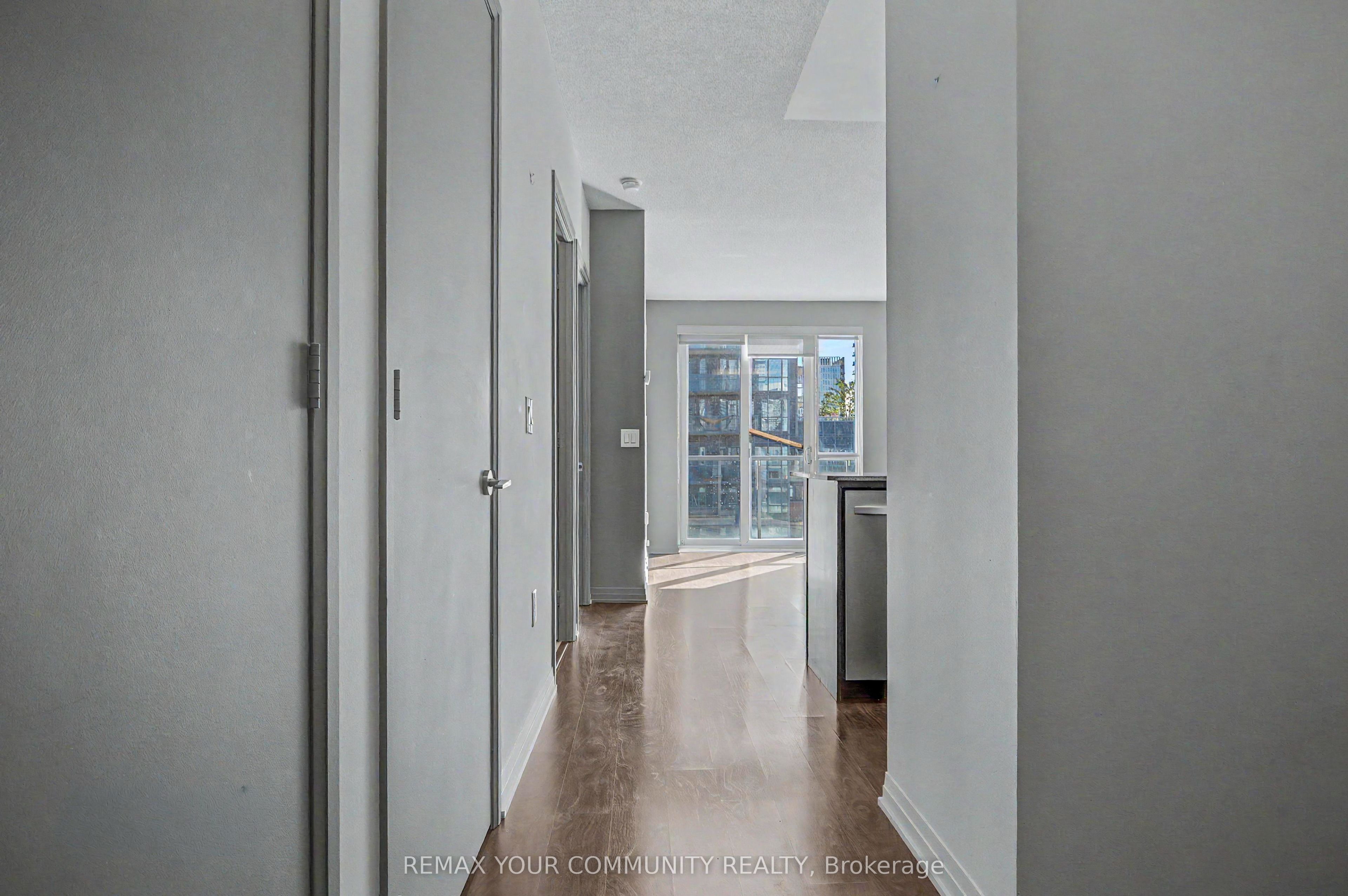 1 Cole Street 904, Toronto, ON M5A 4M2 photo 4