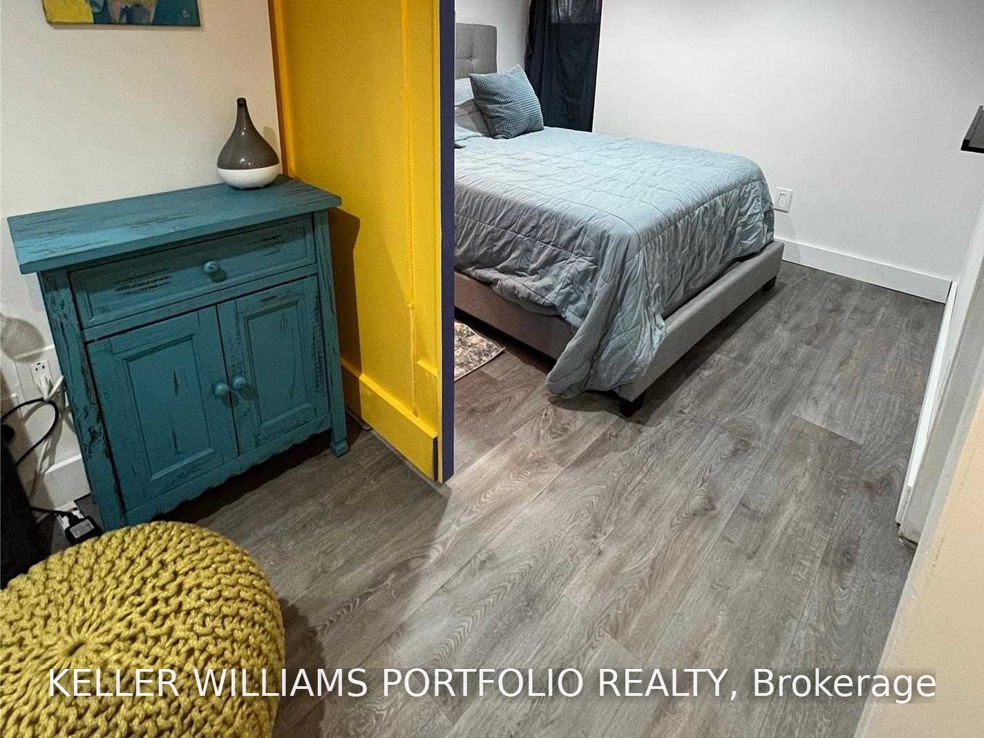 525 Hillsdale Avenue E Lower, Toronto, ON M4S 1V1 photo 4