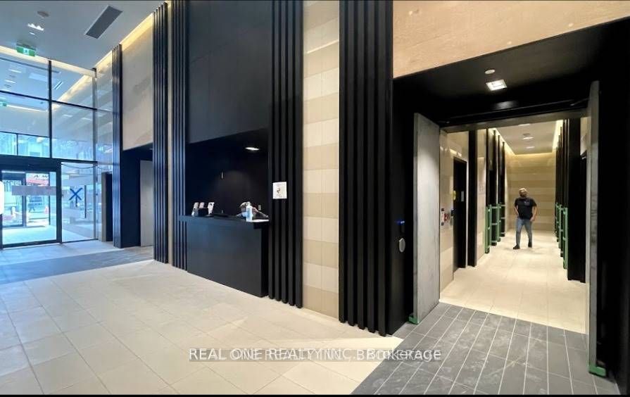 501 Yonge Street 4604, Toronto, ON M4Y 0G8 photo 4
