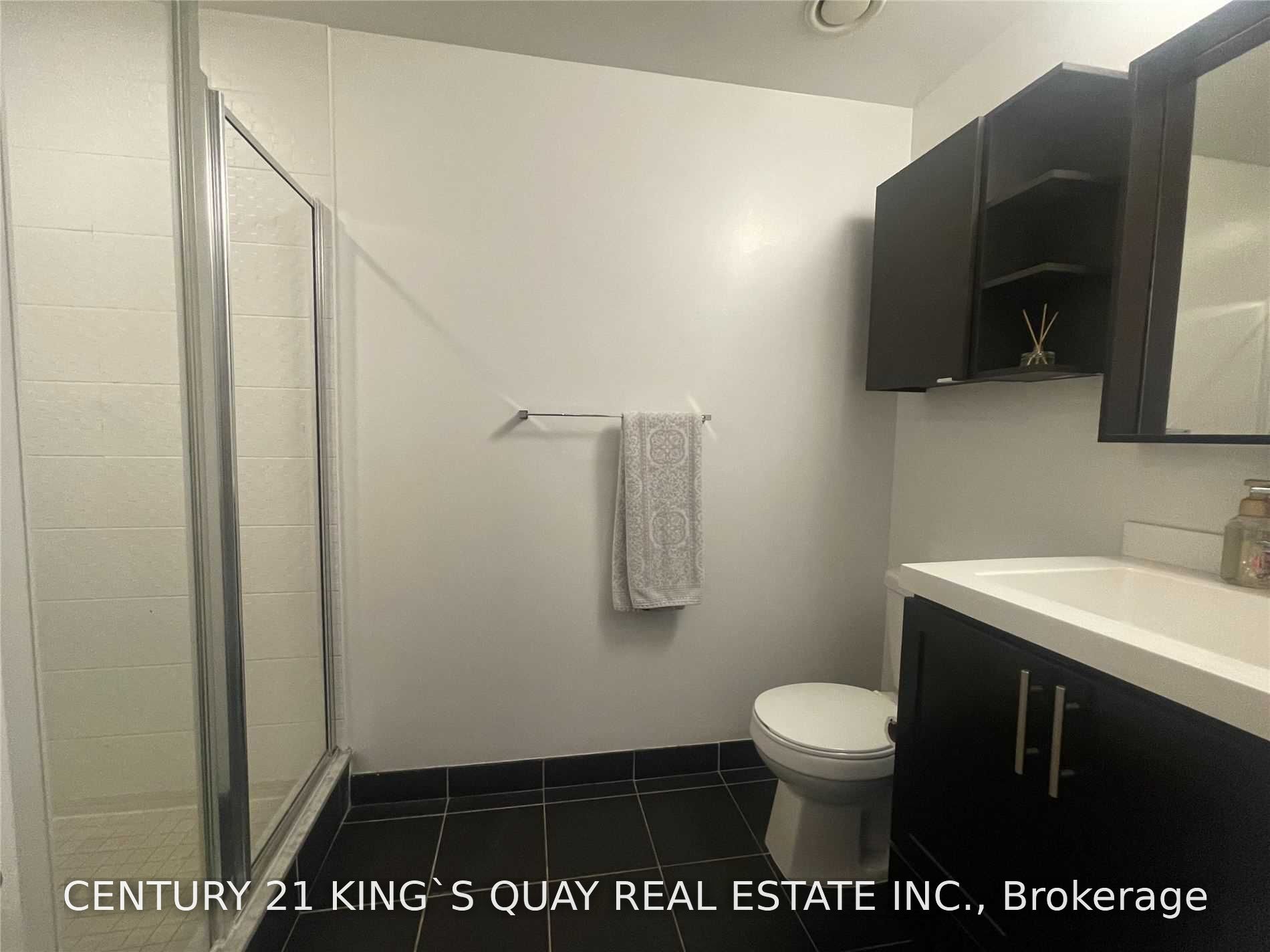 560 Front Street W 804, Toronto, ON M5V 1C1 photo 4