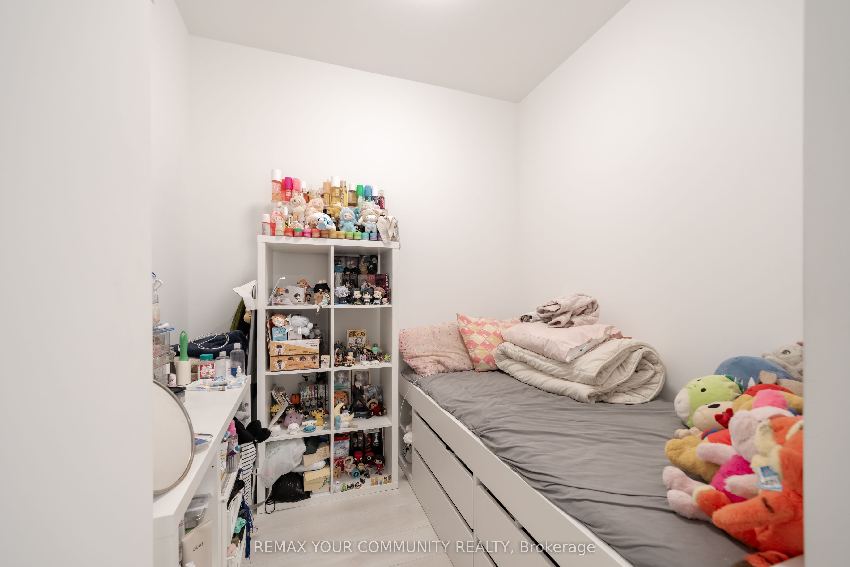 5 Defries Street 707, Toronto, ON M5A 3R4 photo 5