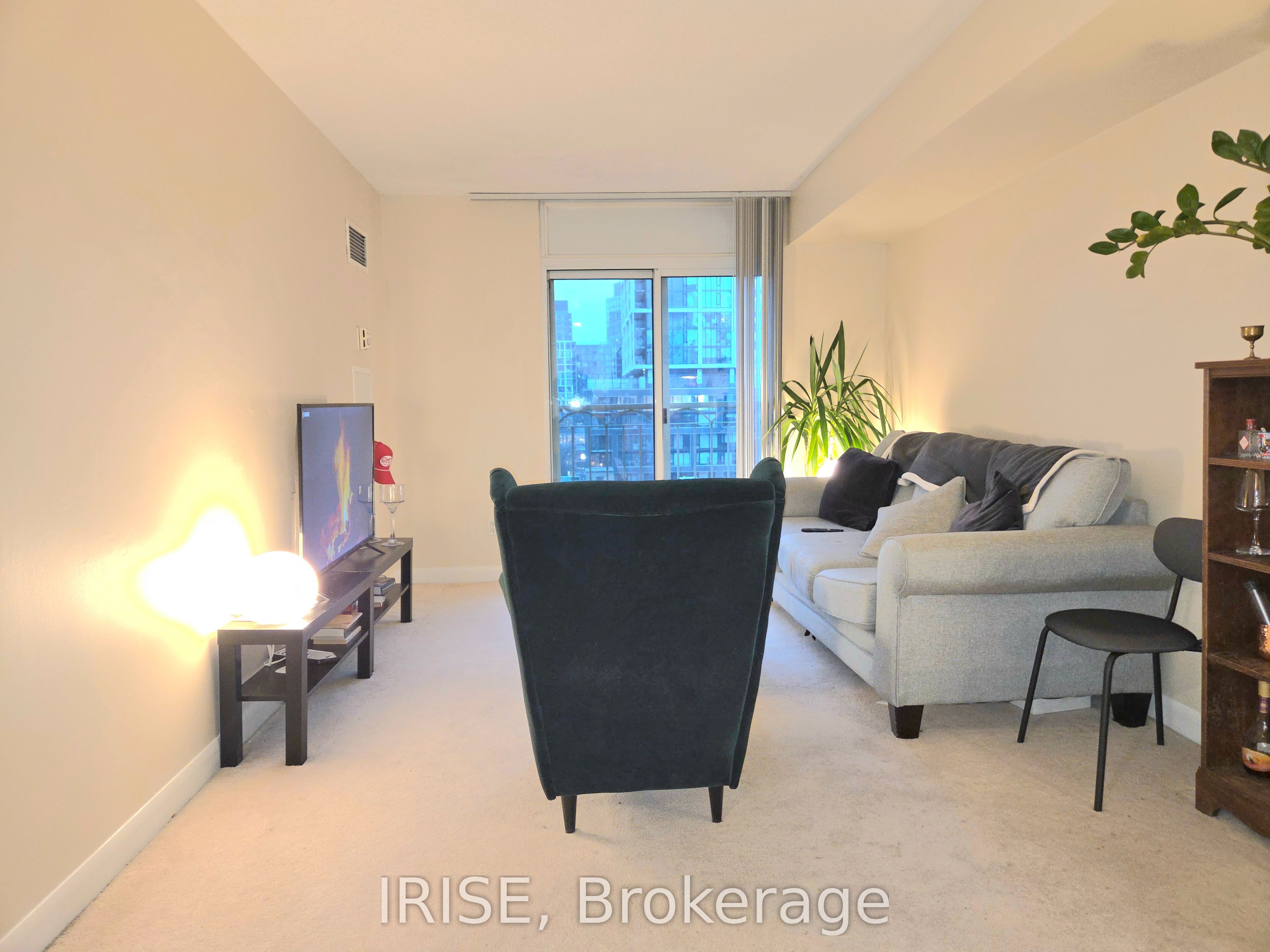 323 Richmond Street E 1415, Toronto, ON M5A 4R3 photo 3