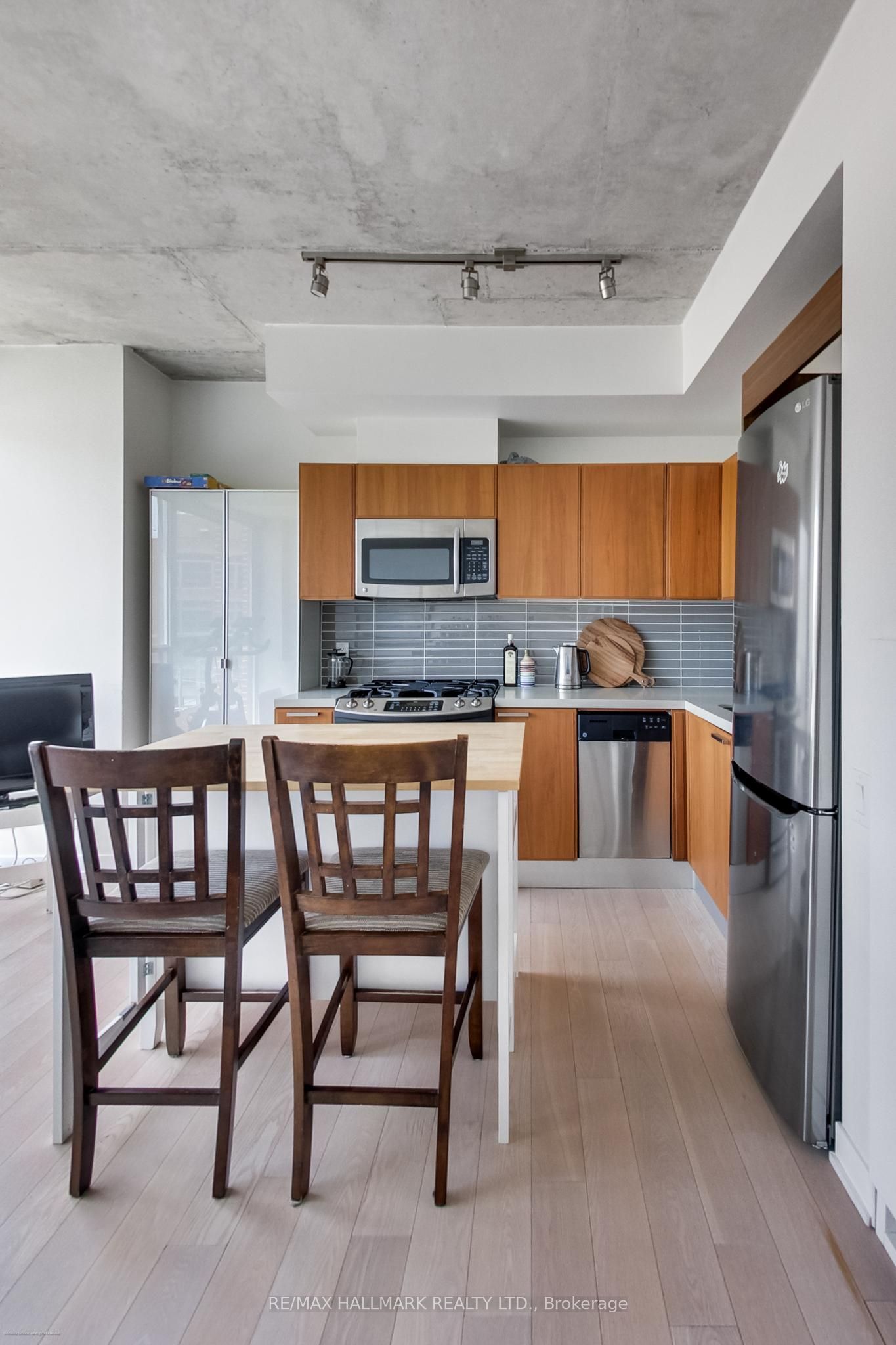 318 King Street E 317, Toronto, ON M5A 0C1 photo 3