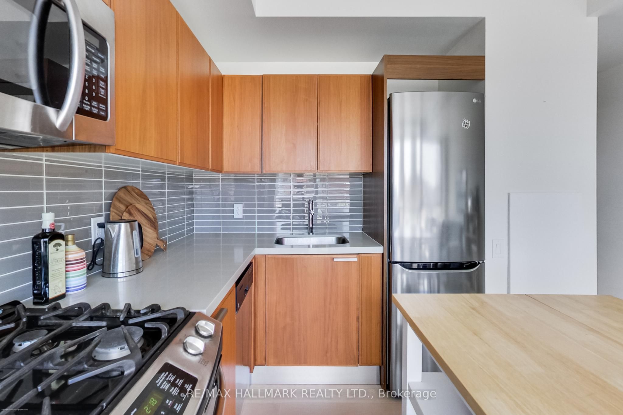 318 King Street E 317, Toronto, ON M5A 0C1 photo 5