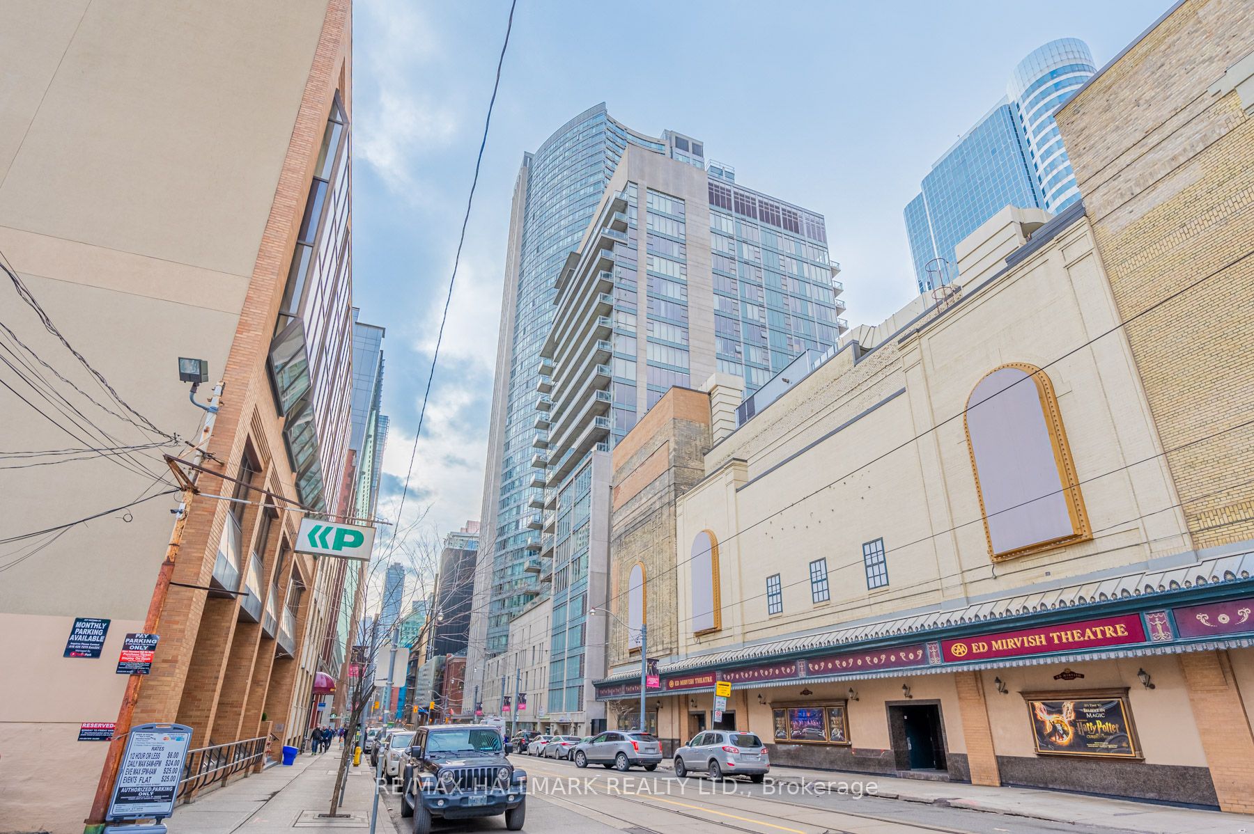 220 Victoria Street 701, Toronto, ON M5B 2R6
