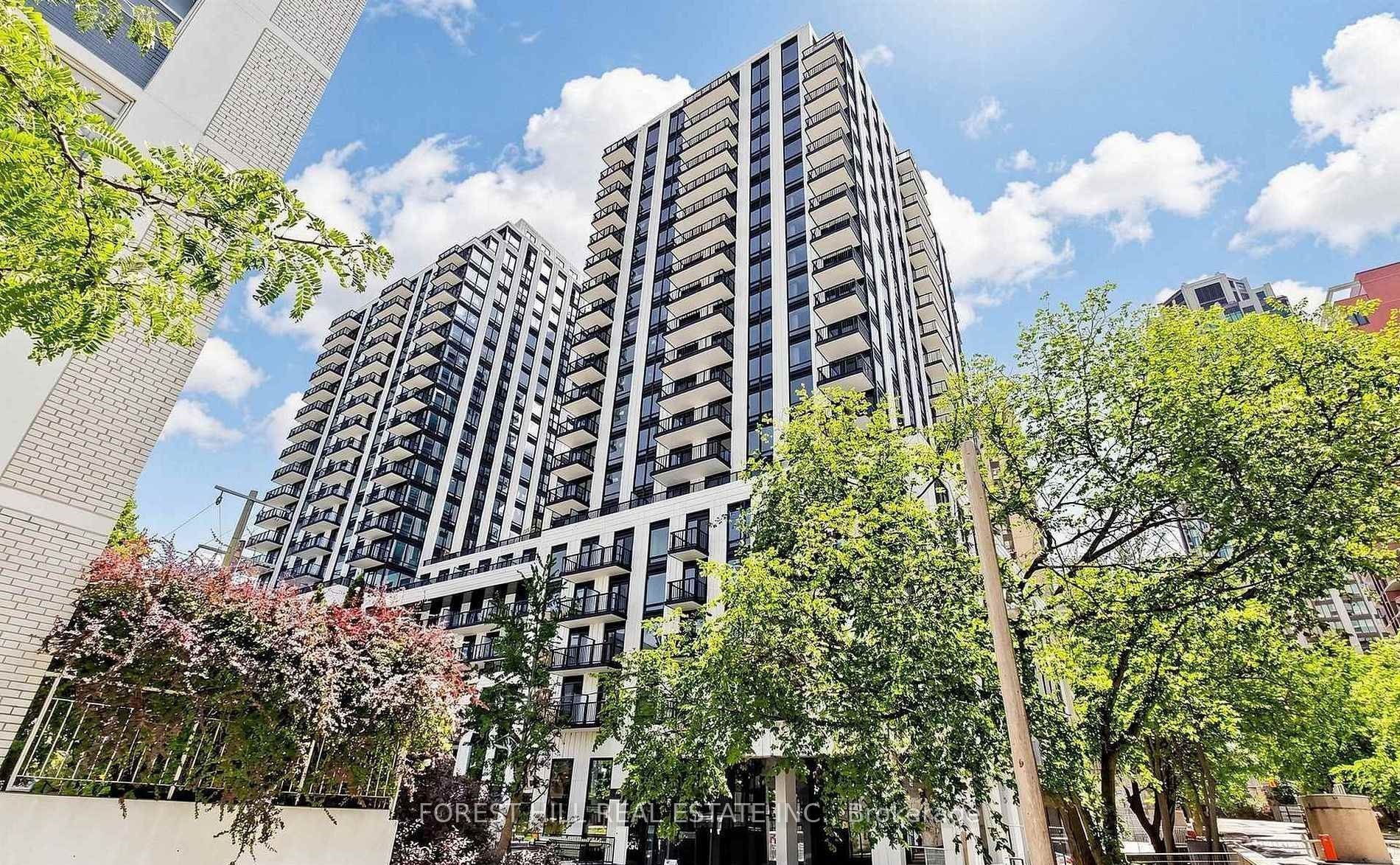 89 Montclair Avenue 1220, Toronto, ON M5P 0A9