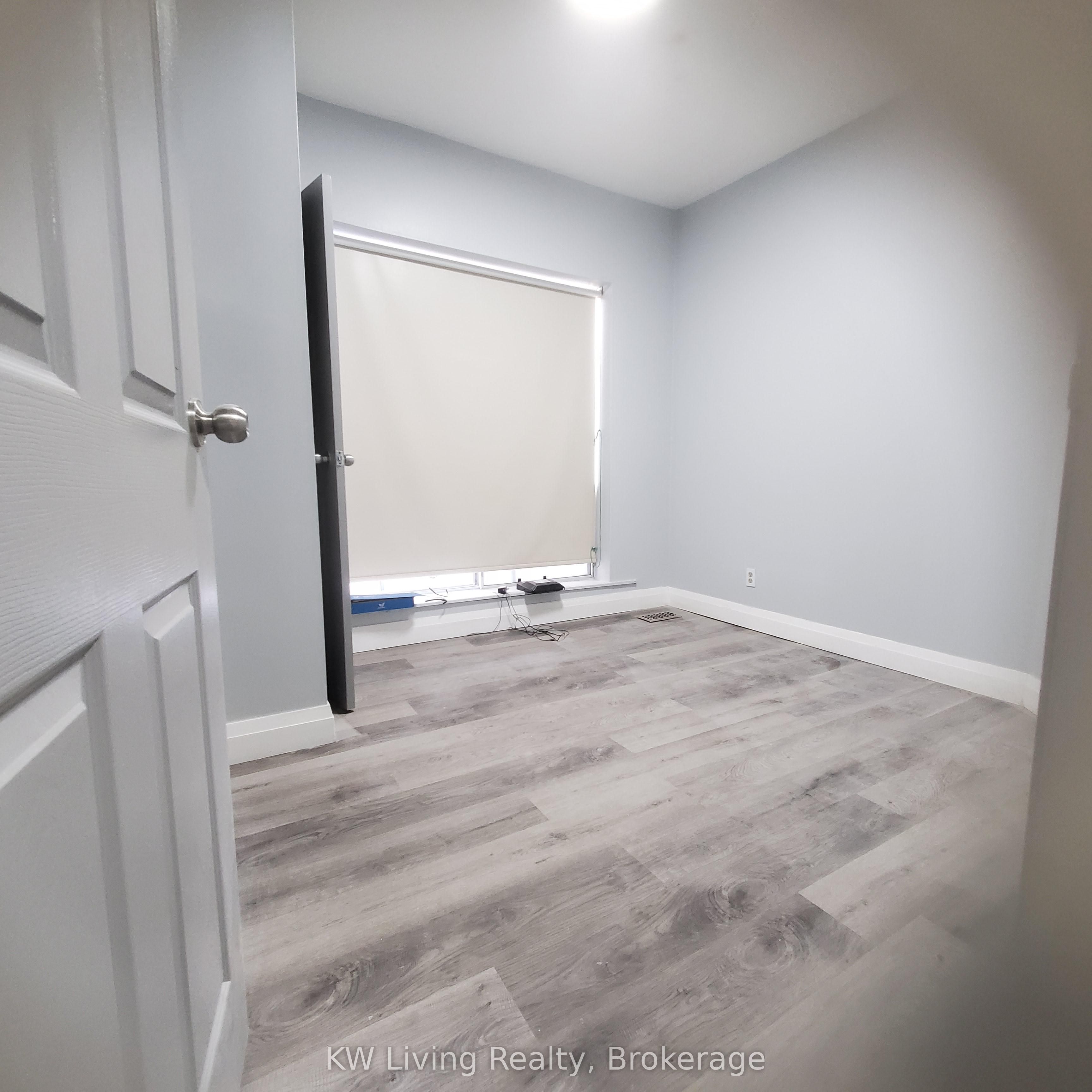377 Dundas Street W A2, Toronto, ON M5T 1G6 photo 5