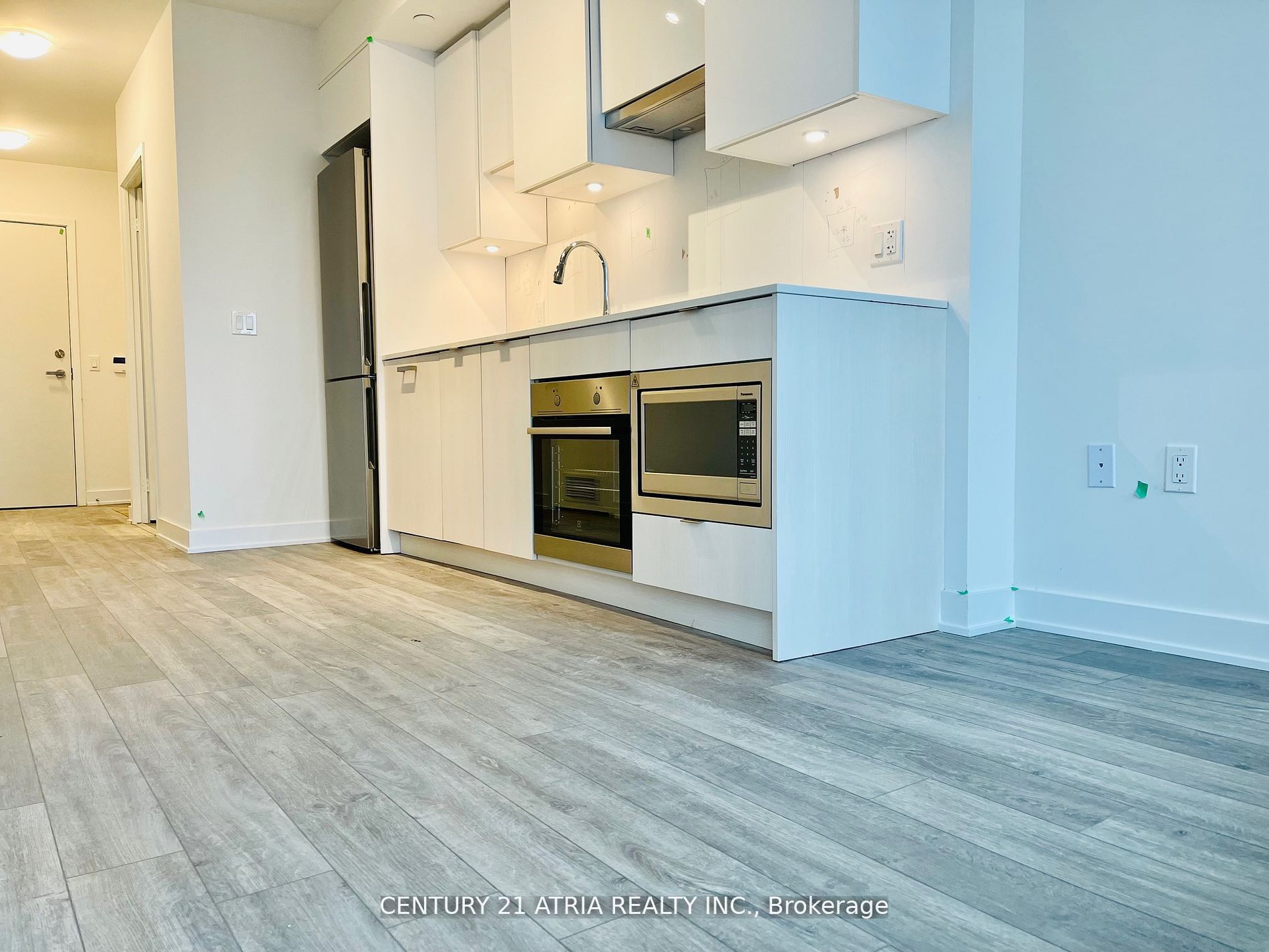 195 Redpath Avenue 2609, Toronto, ON M4P 0E4 photo 4