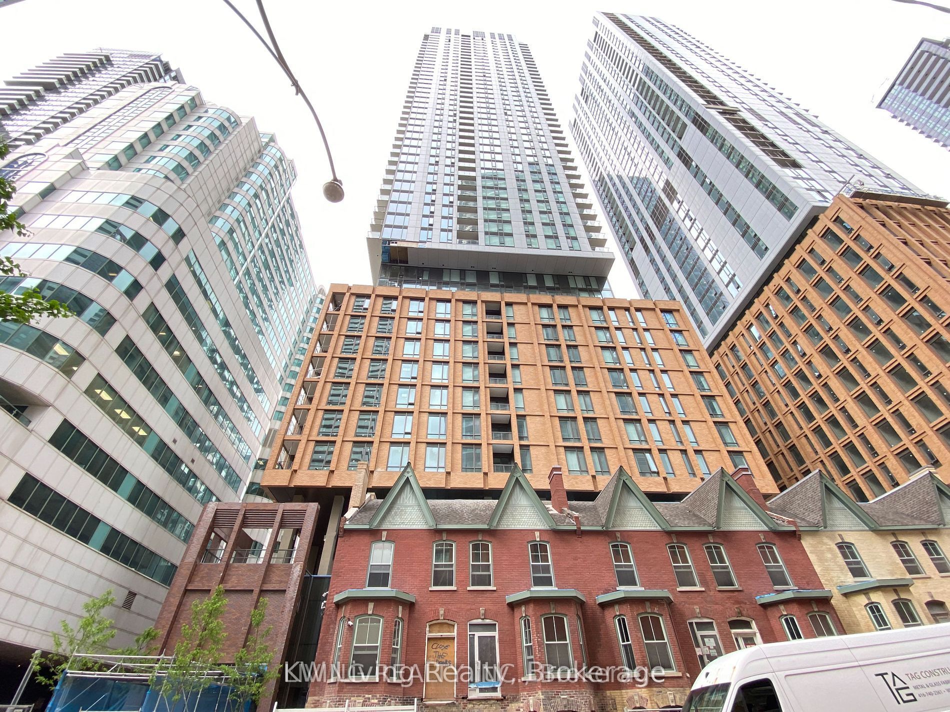 8 Widmer Street 1801, Toronto, ON M5V 0W6