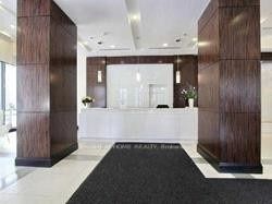 19 Grand Trunk Crescent 810, Toronto, ON M5J 3A3 photo 2