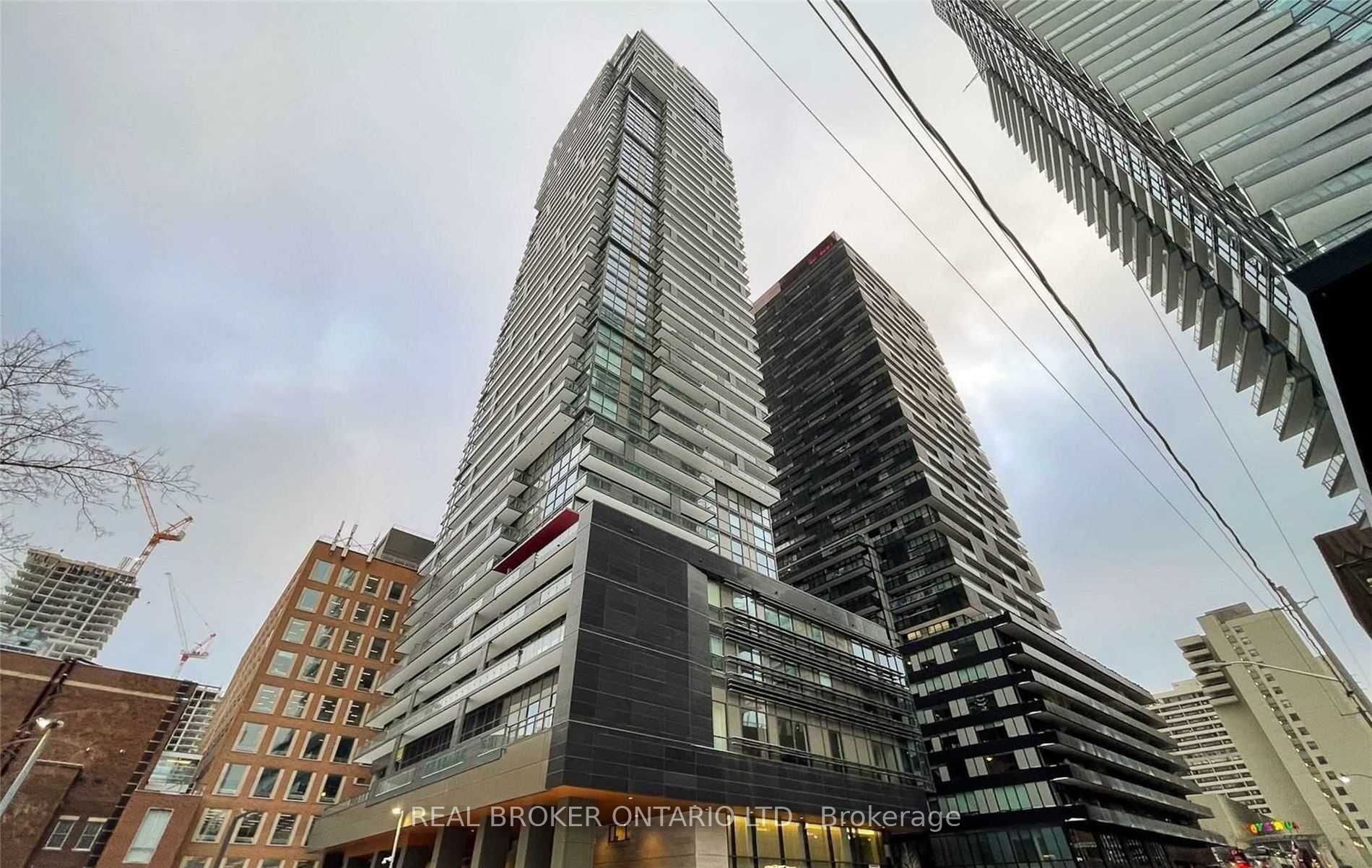 39 Roehampton Avenue 1401, Toronto, ON M4P 1P9