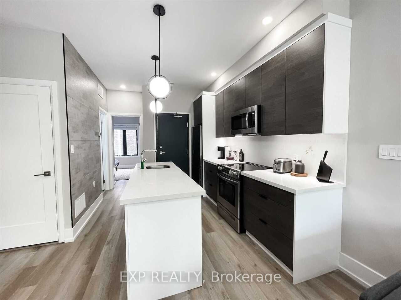 271 Ontario Street 1, Toronto, ON M5A 2V6 photo 3