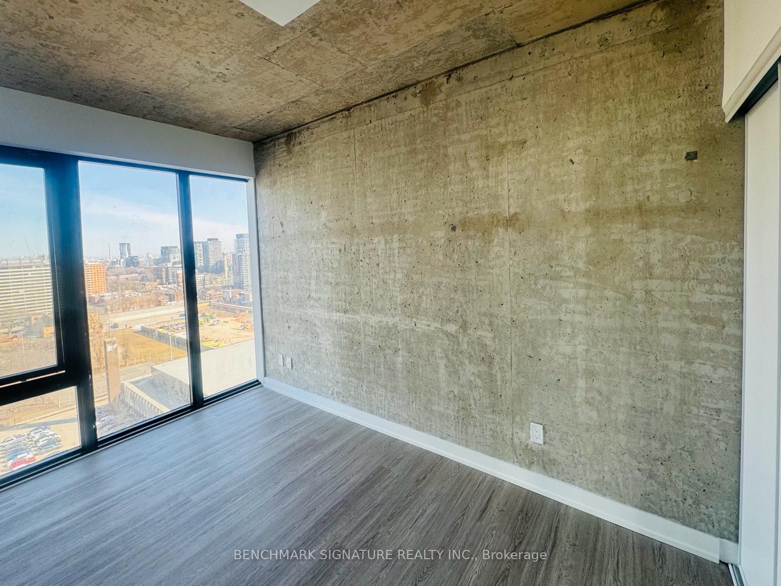 47 Mutual Street 1705, Toronto, ON M5B 0C6 photo 5