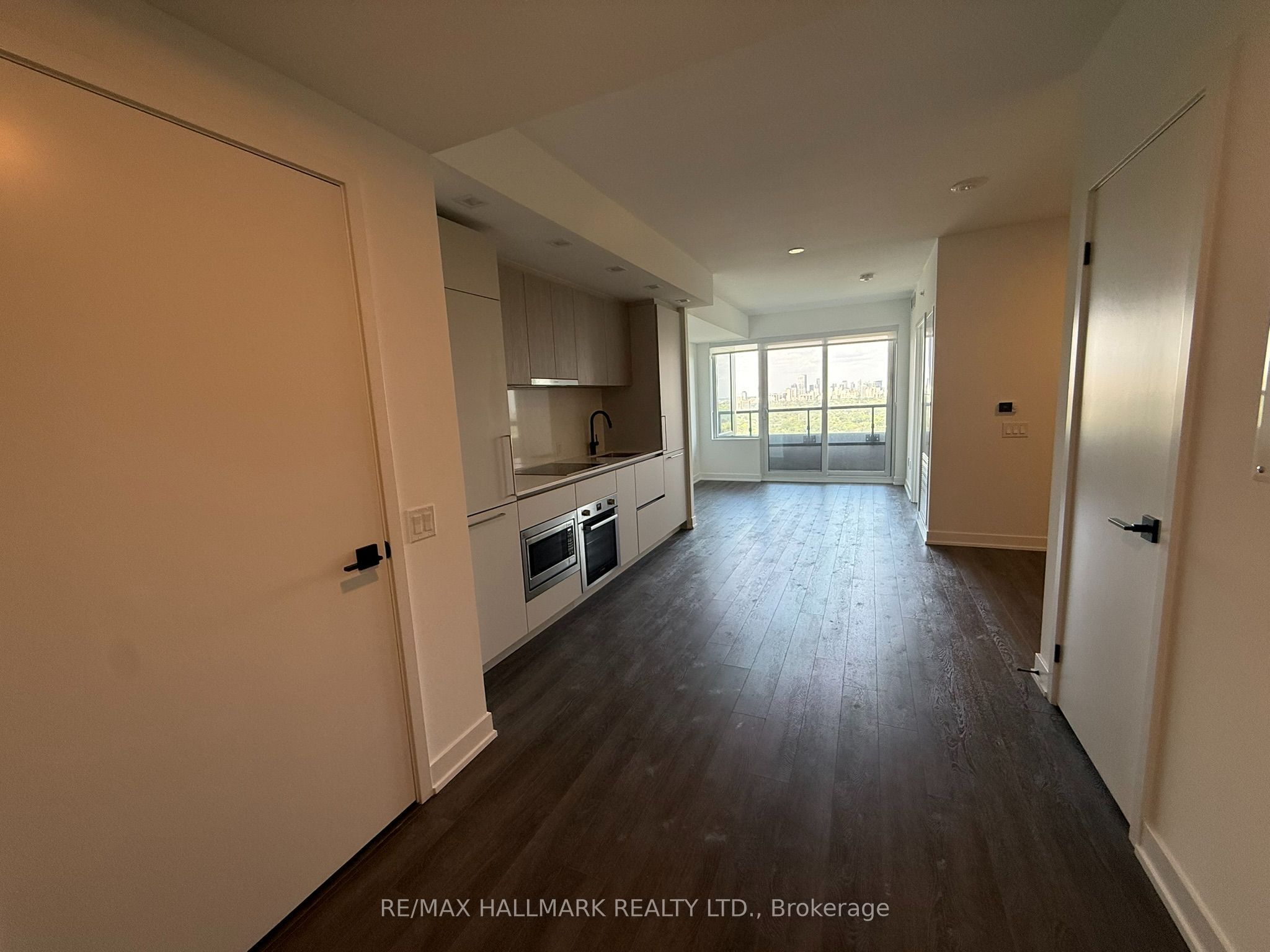 609 Sherbourne Street 3505, Toronto, ON M4X 0A4 photo 5