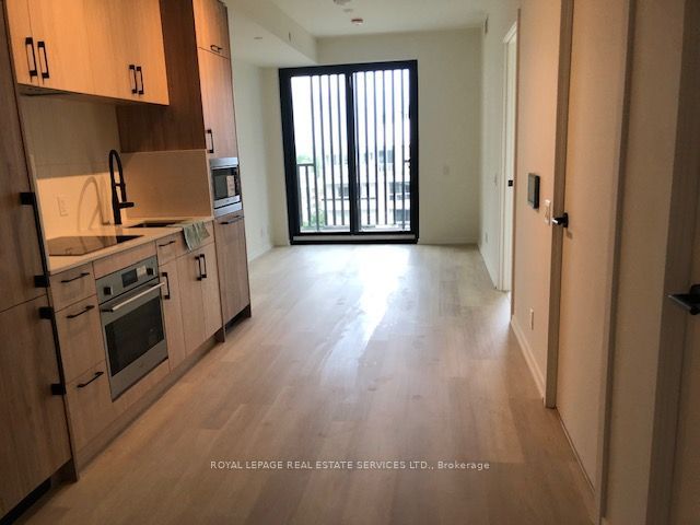 109 Erskine Avenue 1005, Toronto, ON M4P 0G8 photo 2