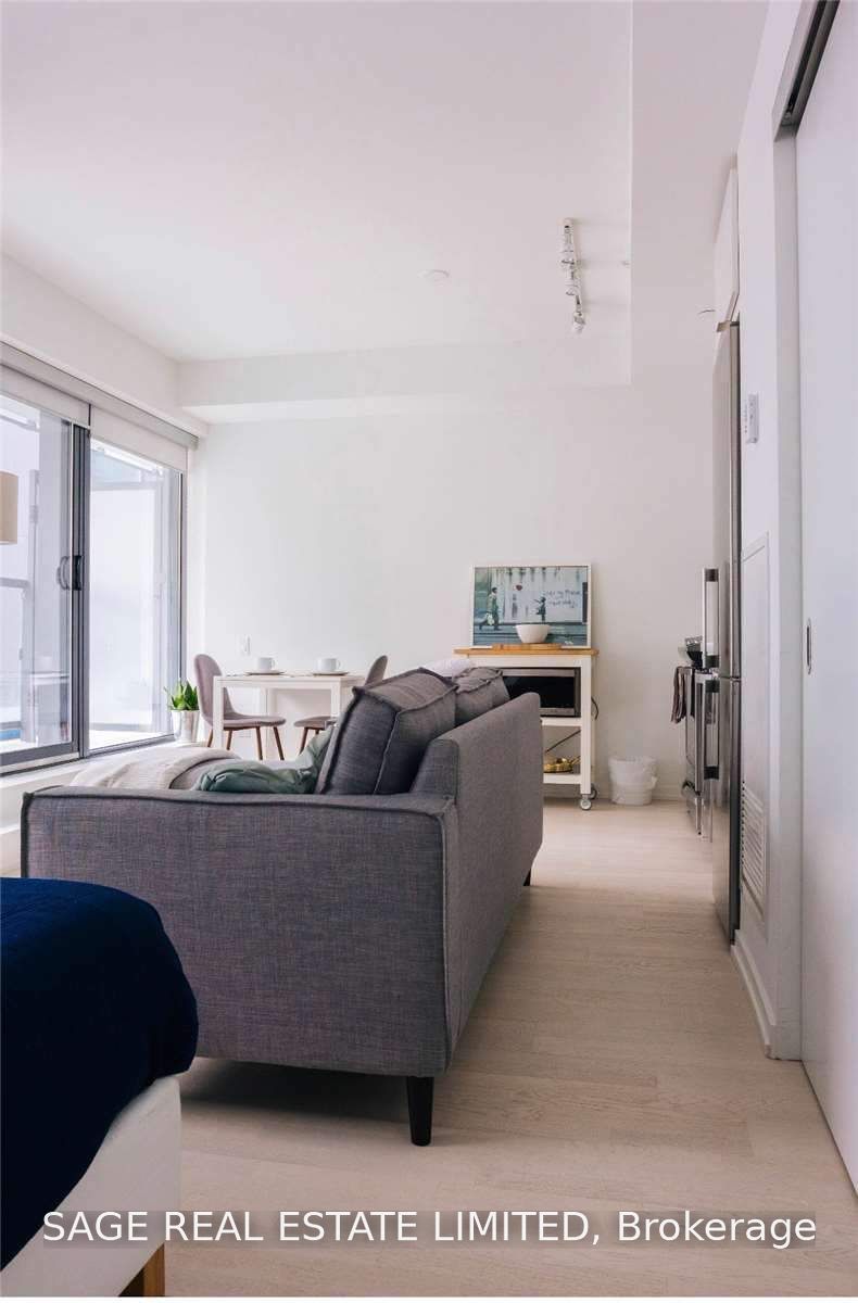 60 Colborne Street 712, Toronto, ON M5E 1E3 photo 3