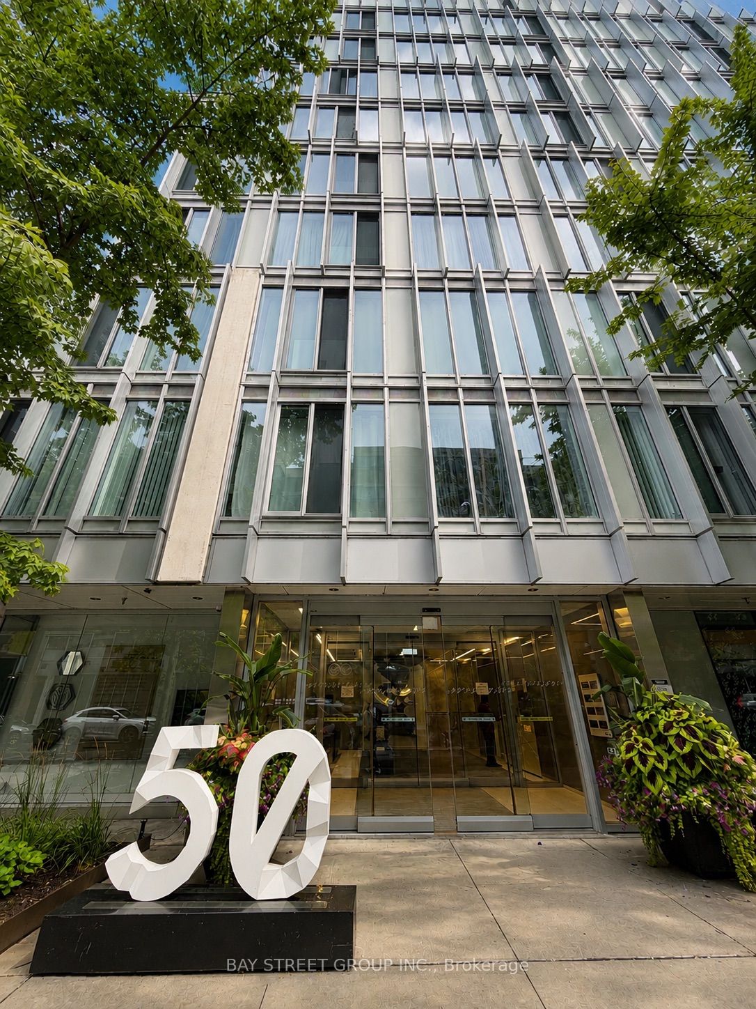 50 Mccaul Street 608, Toronto, ON M5T 0B6 photo 2