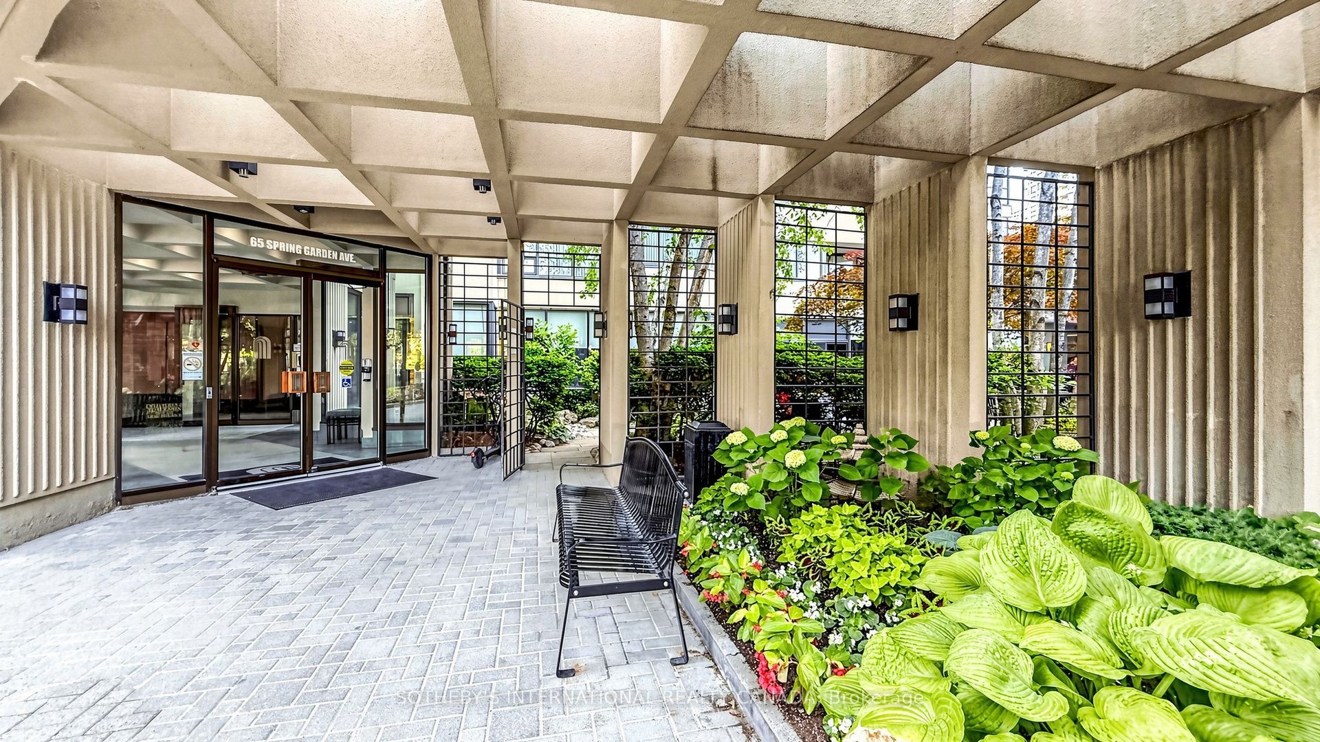 65 Spring Garden Avenue 1803, Toronto, ON M2N 6H9 photo 4