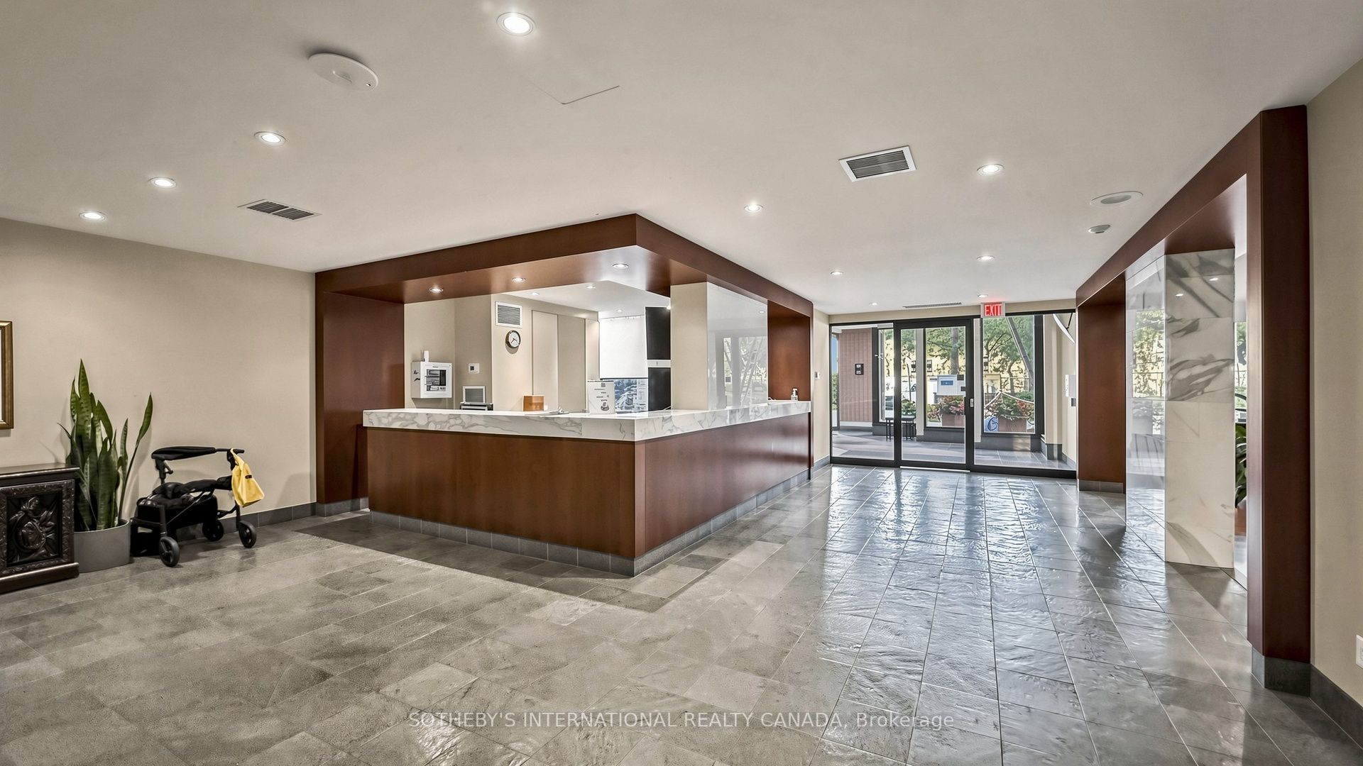 65 Spring Garden Avenue 1803, Toronto, ON M2N 6H9 photo 5