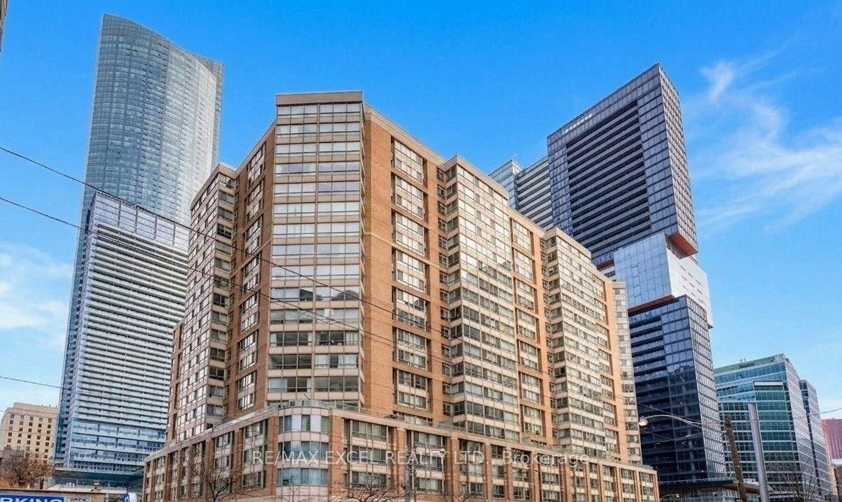711 Bay Street 714, Toronto, ON M5G 2J8