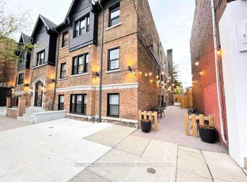 1094 College Street 4, Toronto, ON M6H 1B3 photo 3