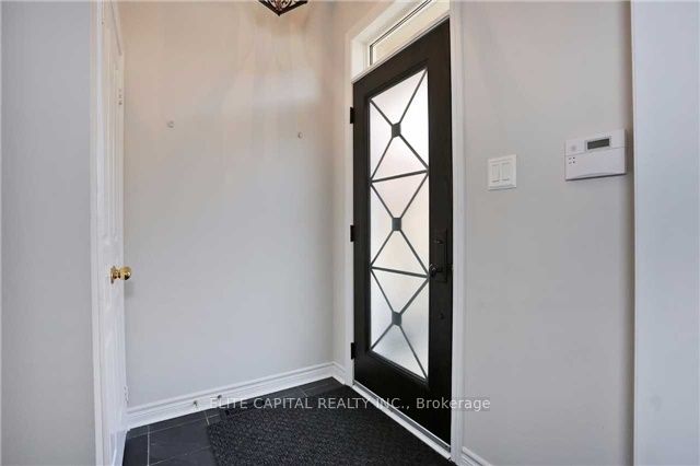 19 Preakness Drive, Toronto, ON M3B 2S2 photo 5